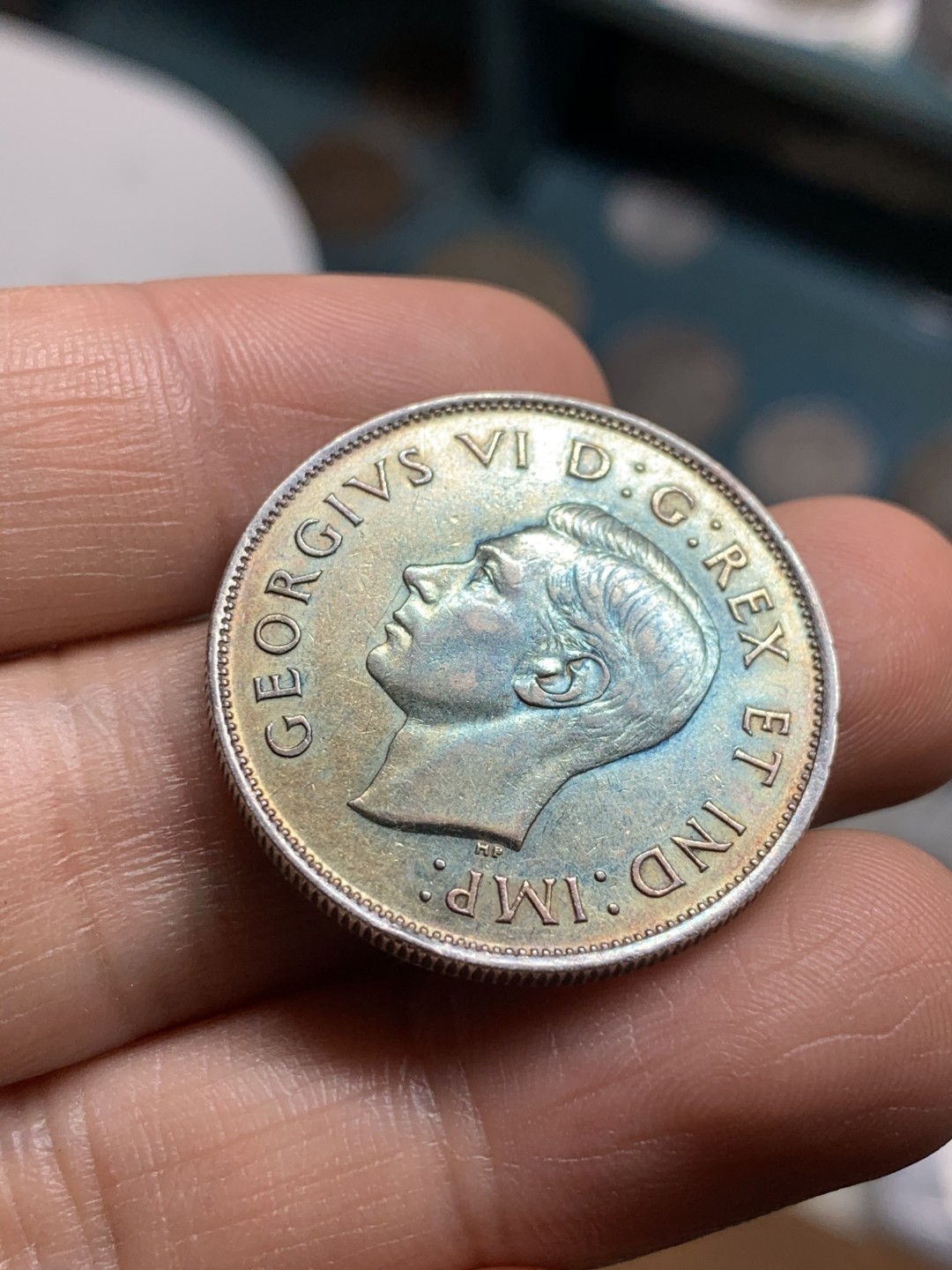 《竞宝斋》第43场-本周日，周一2场连拍（全场顺丰包邮） UNC级好品   加拿大 1938年  50分 乔治六世 银币 难得五彩包浆 徽纹细节清晰完整 少见品种