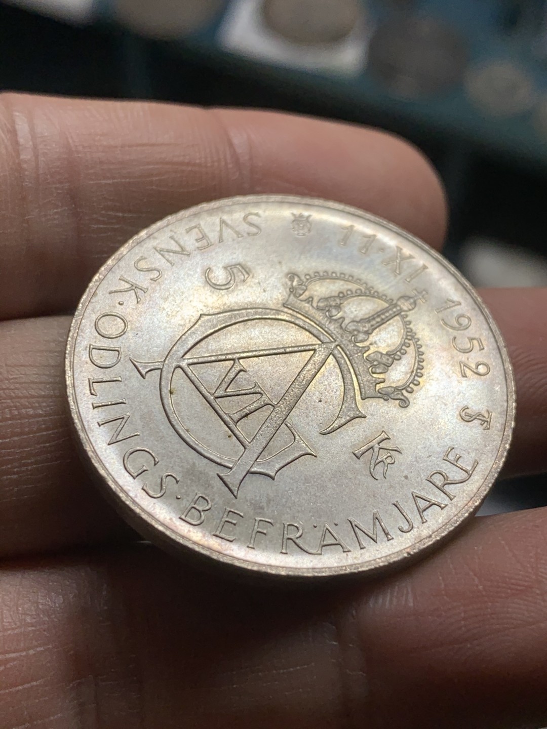 《竞宝斋》第43场-本周日，周一2场连拍（全场顺丰包邮） 1952年瑞典古斯塔夫六世5克朗裸币一枚（仅发行24.2万枚）