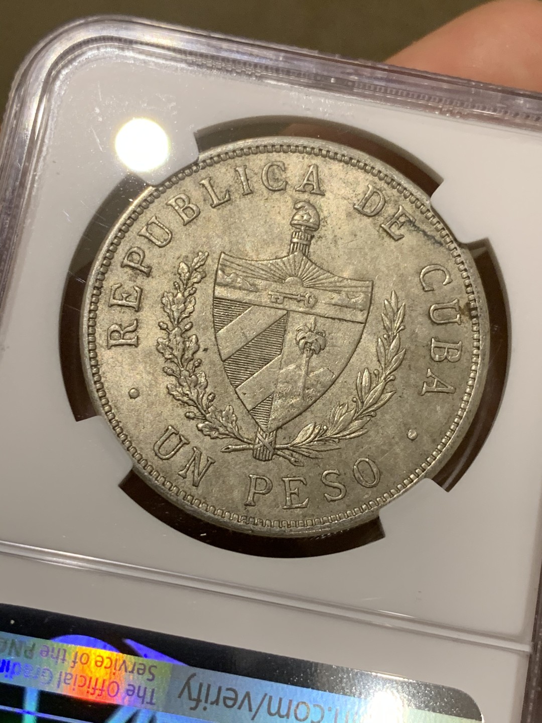 《竞宝斋》第43场-本周日，周一2场连拍（全场顺丰包邮） NGC-MS62 古巴 1932年 大五星版 1比索 大银币 原味原光 很难得