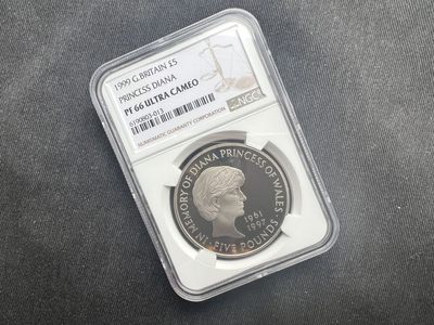 【币观天下】第182期钱币拍卖～  - 【克劳斯获奖币】1999 黛安娜 精制币 ngc66
