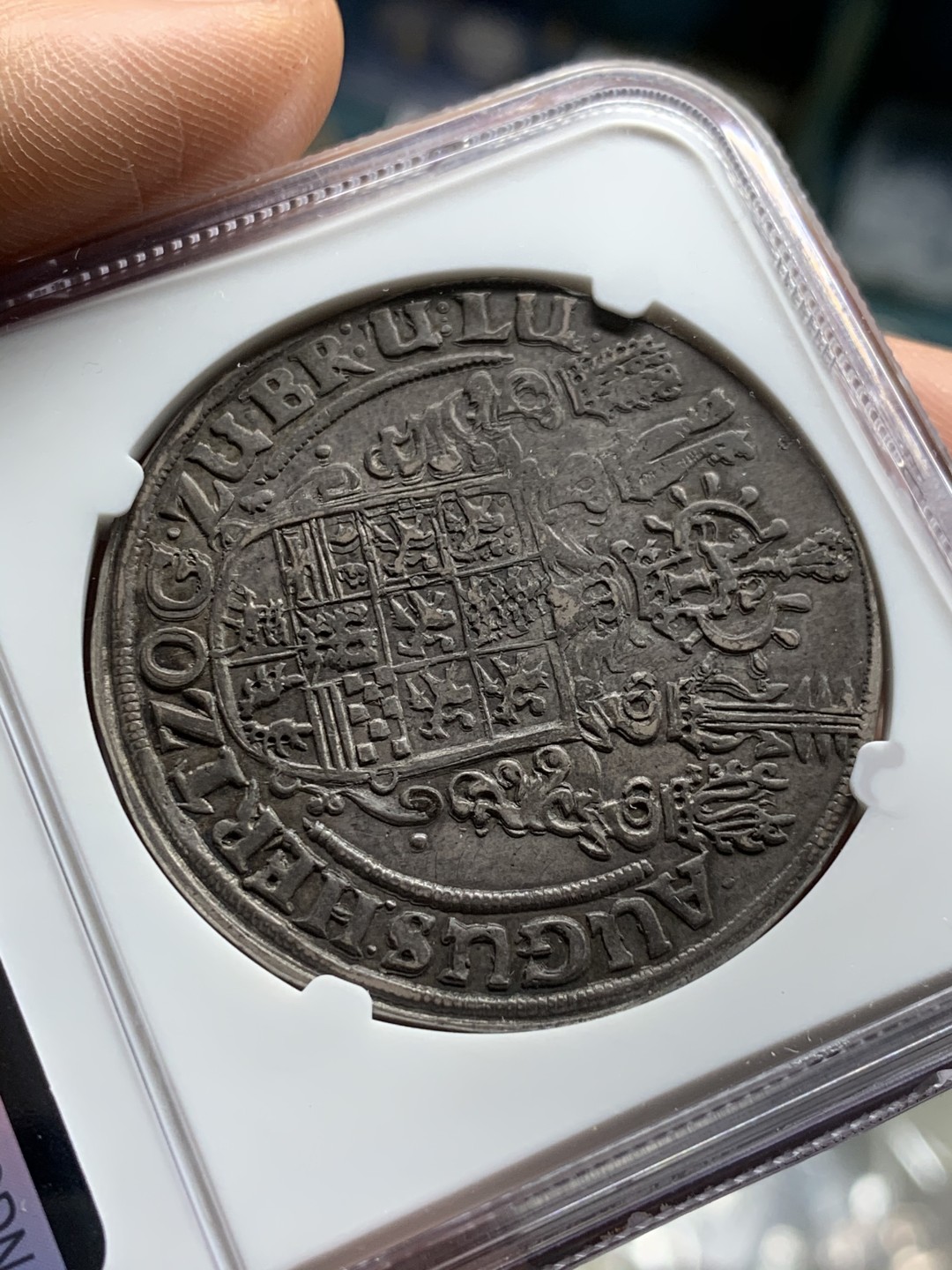 《竞宝斋》第43场-本周日，周一2场连拍（全场顺丰包邮） 唯一冠军 NGC-XF45 德国布伦瑞克 1644年 野人大泰勒 入骨老包浆 早期野人有这品相已经算顶级了