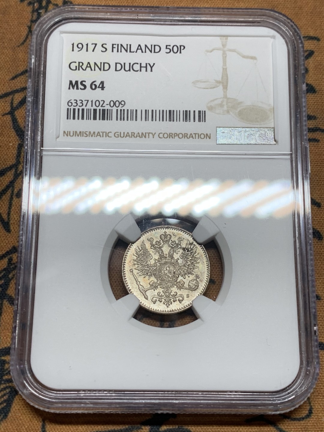 《竞宝斋》第43场-本周日，周一2场连拍（全场顺丰包邮） NGC-MS64 俄属芬兰 1917年 50P 双头鹰 银币 顶级品相