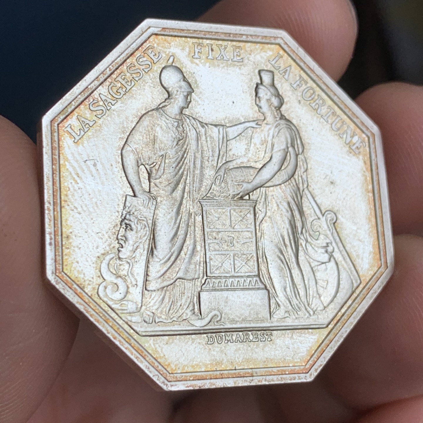 《竞宝斋》第43场-本周日，周一2场连拍（全场顺丰包邮） 完美状态 法国 法兰西银行 银质八角代币 29克 对角40.1mm 925银 目测为后铸  