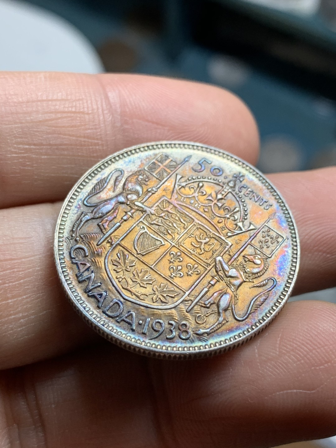 《竞宝斋》第43场-本周日，周一2场连拍（全场顺丰包邮） UNC级好品   加拿大 1938年  50分 乔治六世 银币 难得五彩包浆 徽纹细节清晰完整 少见品种