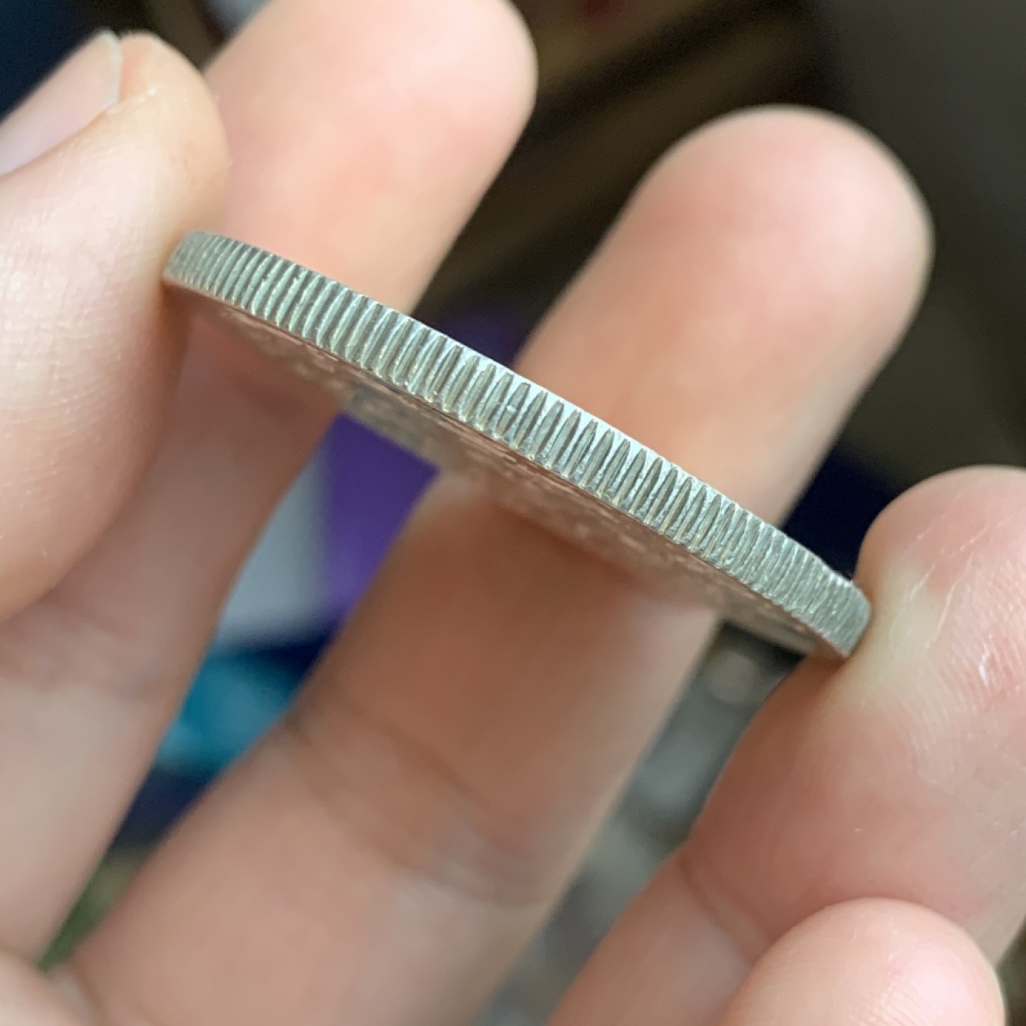 《竞宝斋》第43场-本周日，周一2场连拍（全场顺丰包邮） 淡金包浆 UNC 品质 葡萄牙 1915年 1E 大银币 光感十足