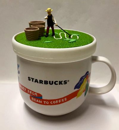 零元拍：原品全新星巴克咖啡种植文化马克杯。杯盖独特的设计，让您在享受咖啡带给您温暖的同时，还能和朋友一起探讨咖啡的文化，无论是收藏还是馈赠朋友，都是很好的选择。 - 零元拍：原品全新星巴克咖啡种植文化马克杯。杯盖独特的设计，让您在享受咖啡带给您温暖的同时，还能和朋友一起探讨咖啡的文化，无论是收藏还是馈赠朋友，都是很好的选择。