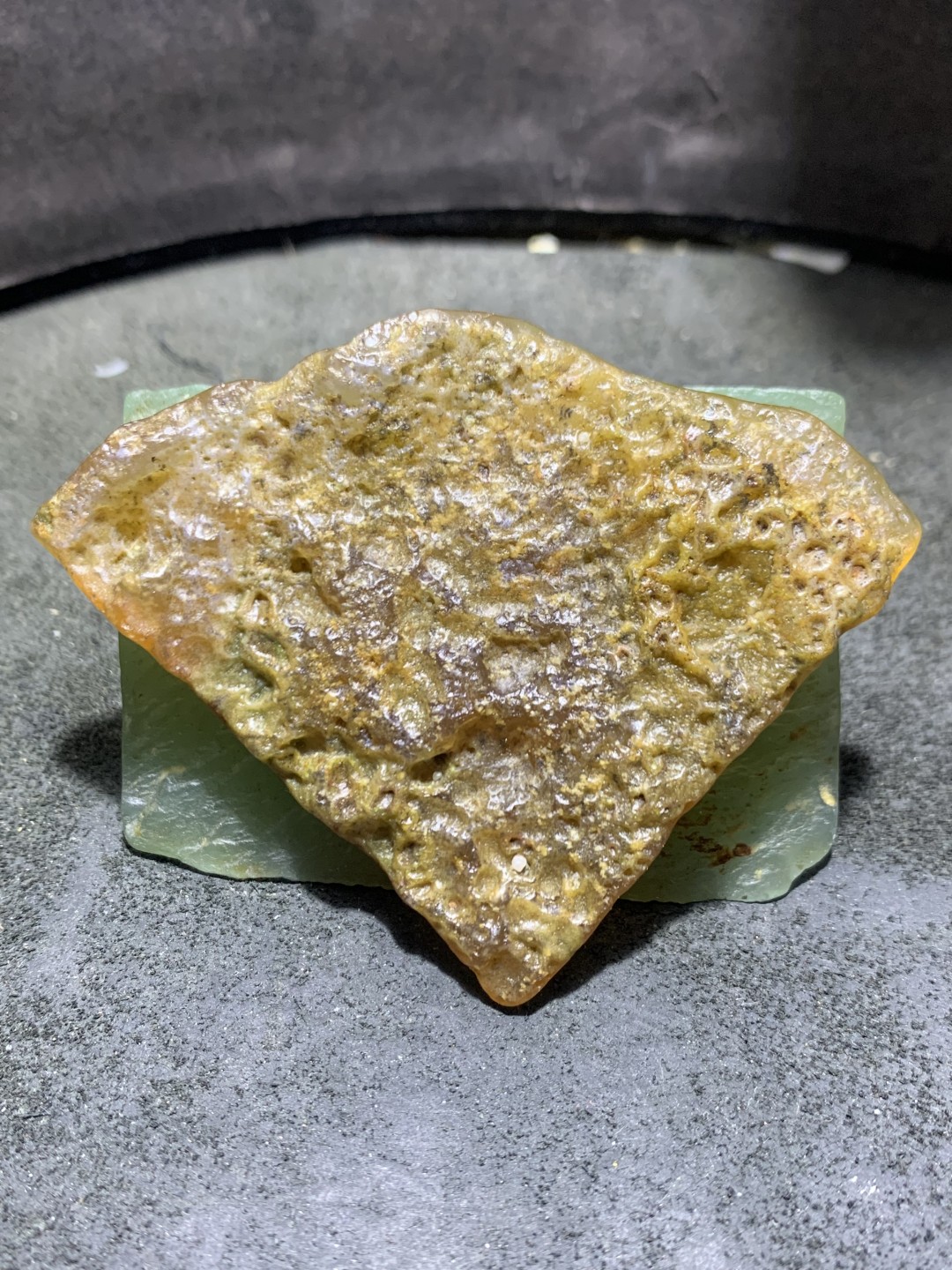 精美天然象形披萨饼原石一颗
