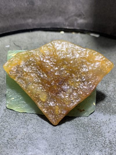 精美天然象形披萨饼原石一颗 - 精美天然象形披萨饼原石一颗