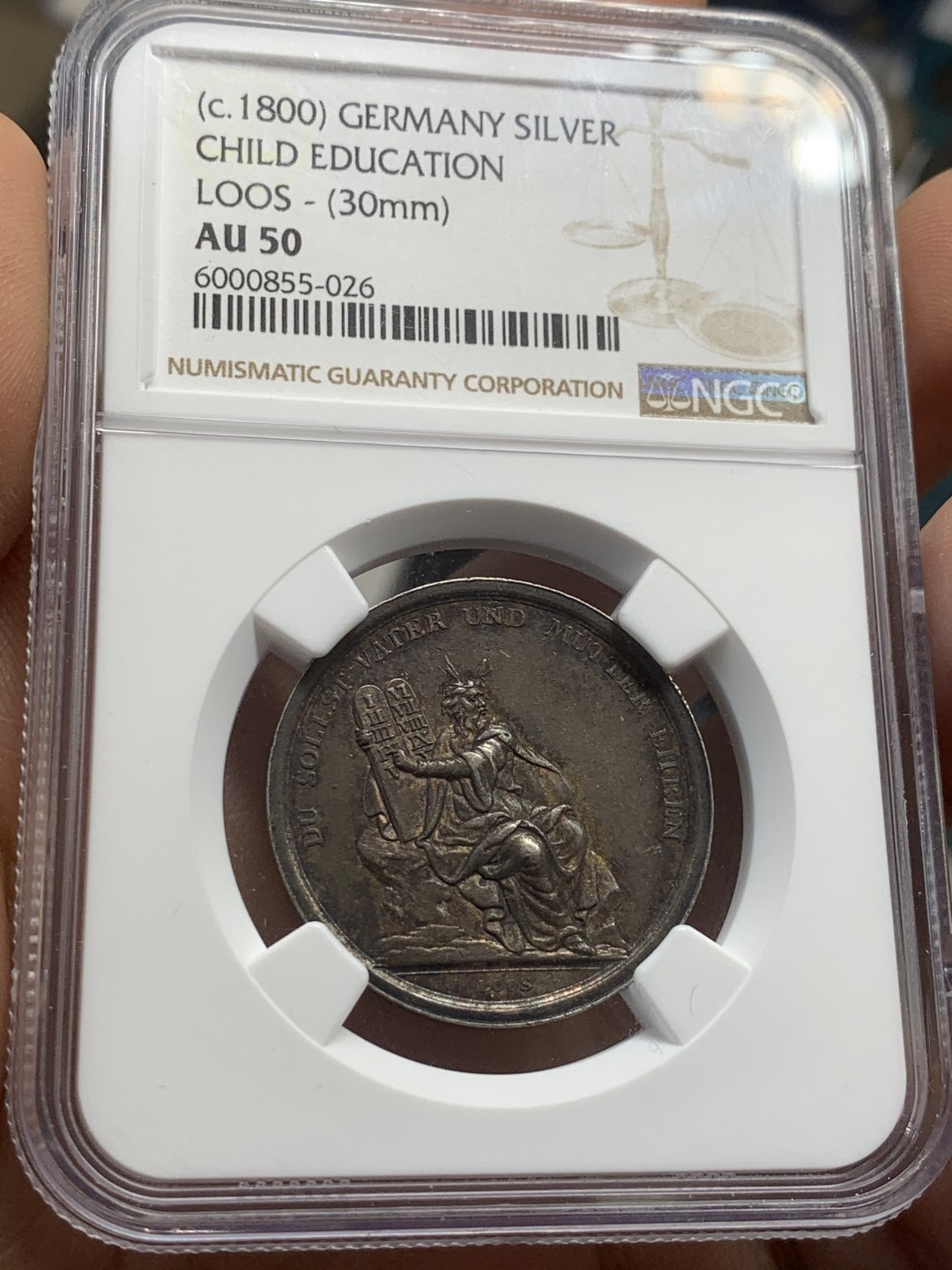 《竞宝斋》第44场-本周日，周一2场连拍（全场顺丰包邮） NGC AU50 德国 19世纪初儿童教育纪念银章 双面黑色包浆 双面带金彩，真正的黑金，LOOS作品，高浮雕