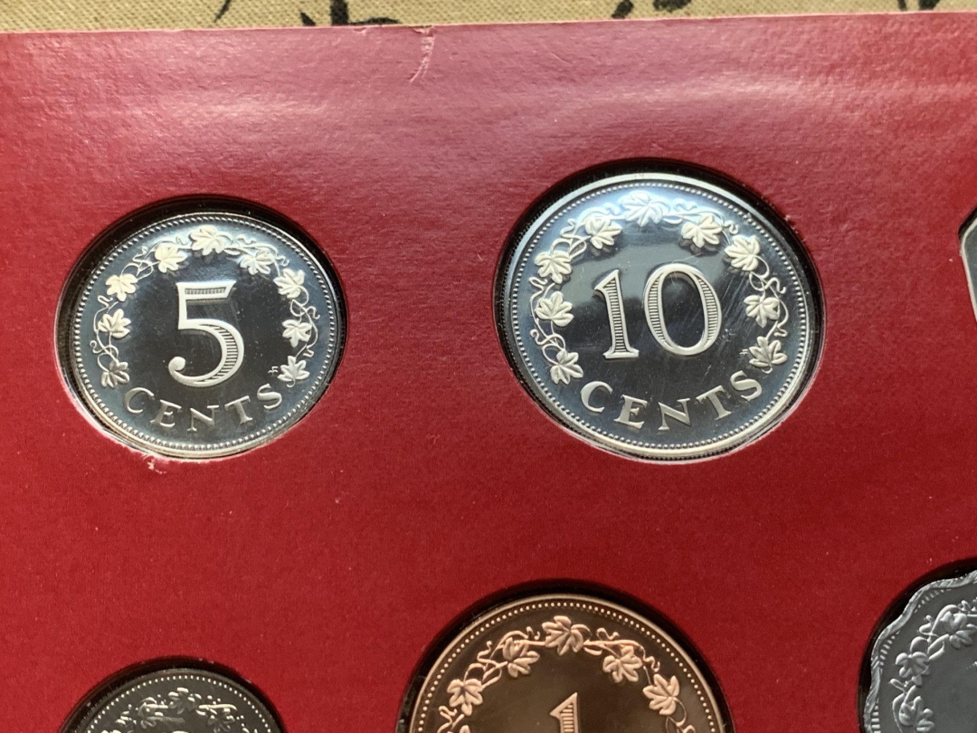 《竞宝斋》第44场-本周日，周一2场连拍（全场顺丰包邮） 1980年 马耳他 9枚套 精致币