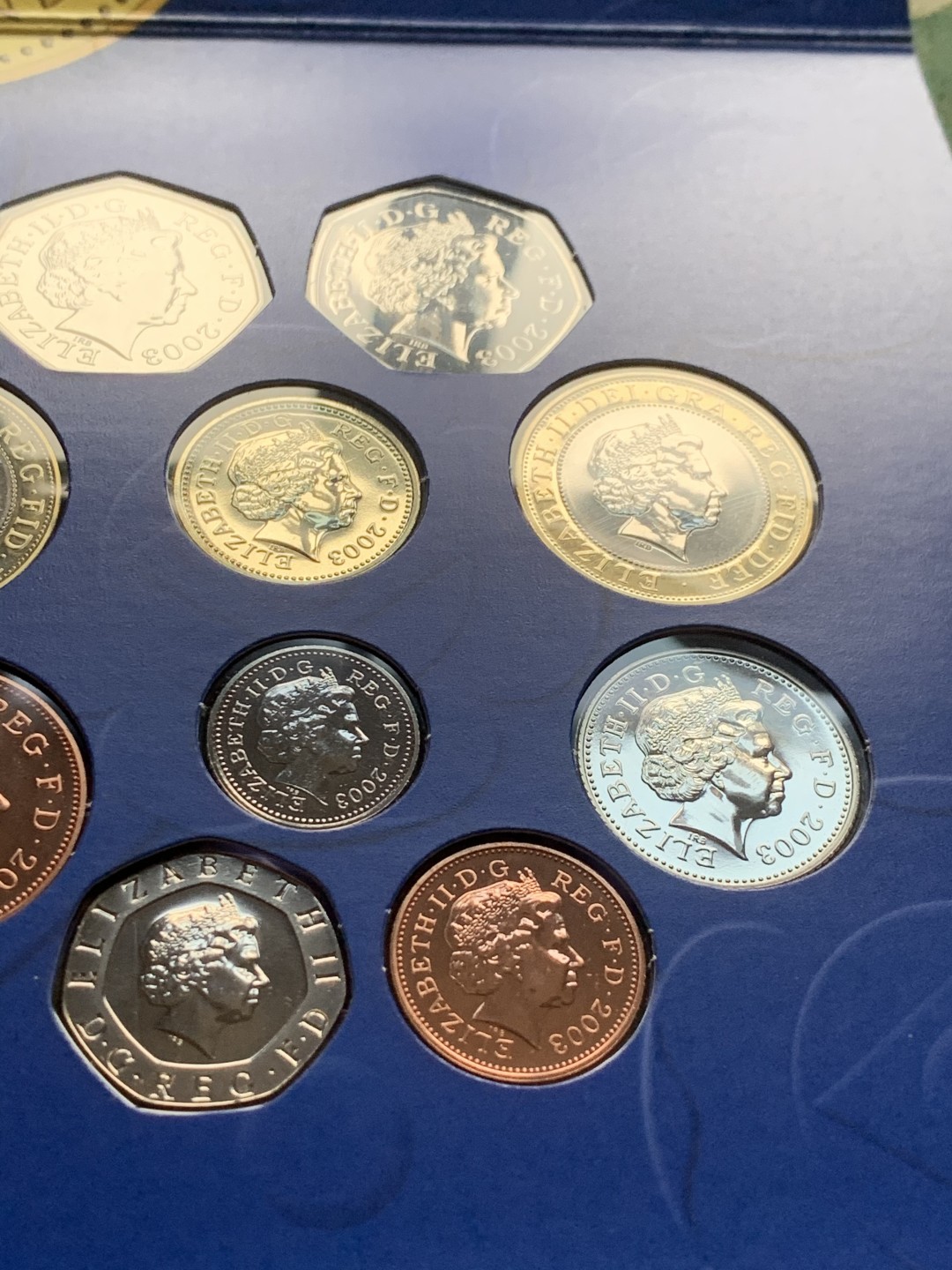 《竞宝斋》第44场-本周日，周一2场连拍（全场顺丰包邮） 2003年 英国 10枚套 精致币