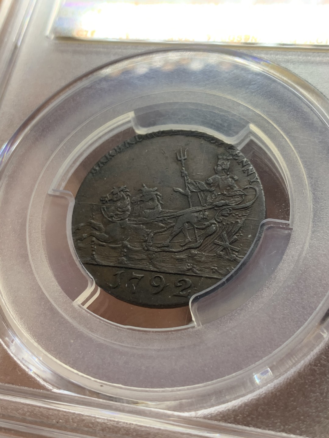 《竞宝斋》第44场-本周日，周一2场连拍（全场顺丰包邮） 1792年巴巴多斯海神1/2便士铜币（原铸） PCGS XF45 巴巴多斯海神，名誉品，海神细节感人，好品原铸，该品种有后铸