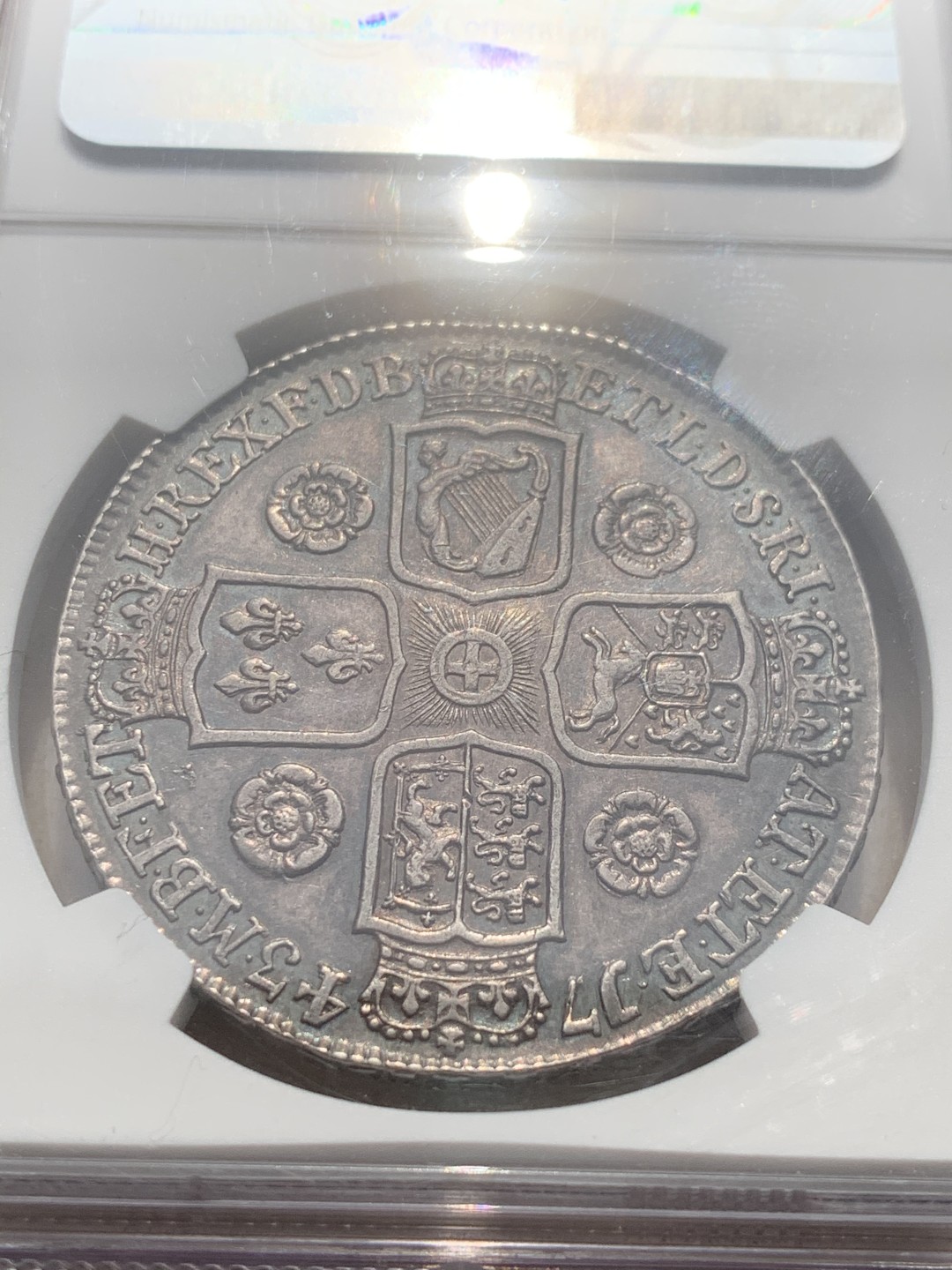 《竞宝斋》第44场-本周日，周一2场连拍（全场顺丰包邮） NGC-AU55 英国 1743年 1克朗银币 铁灰色包浆，细节上佳，乔治二世玫瑰克朗，汉诺威王朝早期克朗价格都不低