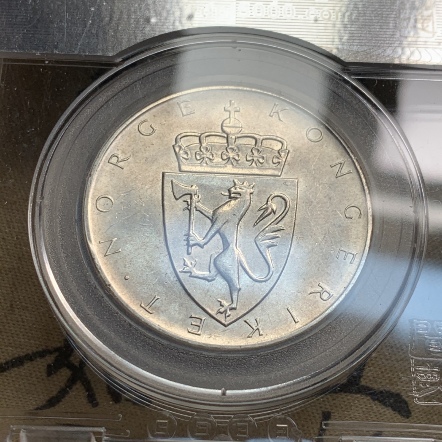 《竞宝斋》第44场-本周日，周一2场连拍（全场顺丰包邮） 1980汤加FAO大镍币BU品 + 1989朝鲜精制币镜面喷砂好 + 1964挪威10克朗银币转光全新品