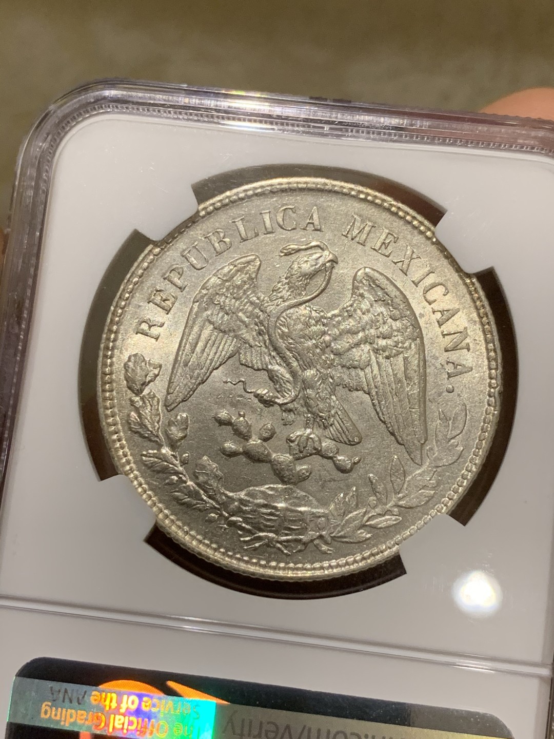 《竞宝斋》第44场-本周日，周一2场连拍（全场顺丰包邮） NGC-MS62  1902年 墨西哥 直边鹰洋 原光  光度一流 爆羽好品