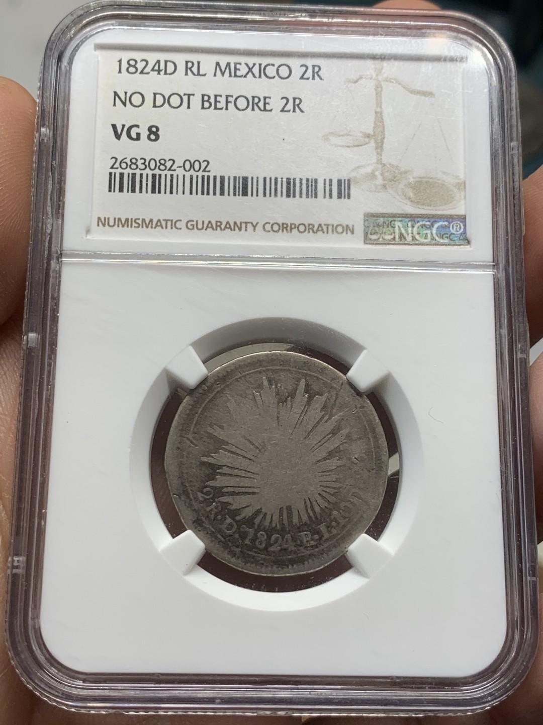 《竞宝斋》第44场-本周日，周一2场连拍（全场顺丰包邮） NGC VG8（亚军分）1824年墨西哥MO曲颈鹰2R银币（NO DOT BEFORE 2R），鹰洋鼻祖，P+N一起只有3枚记录，NO DOT BEFORE 2R 该版别少见