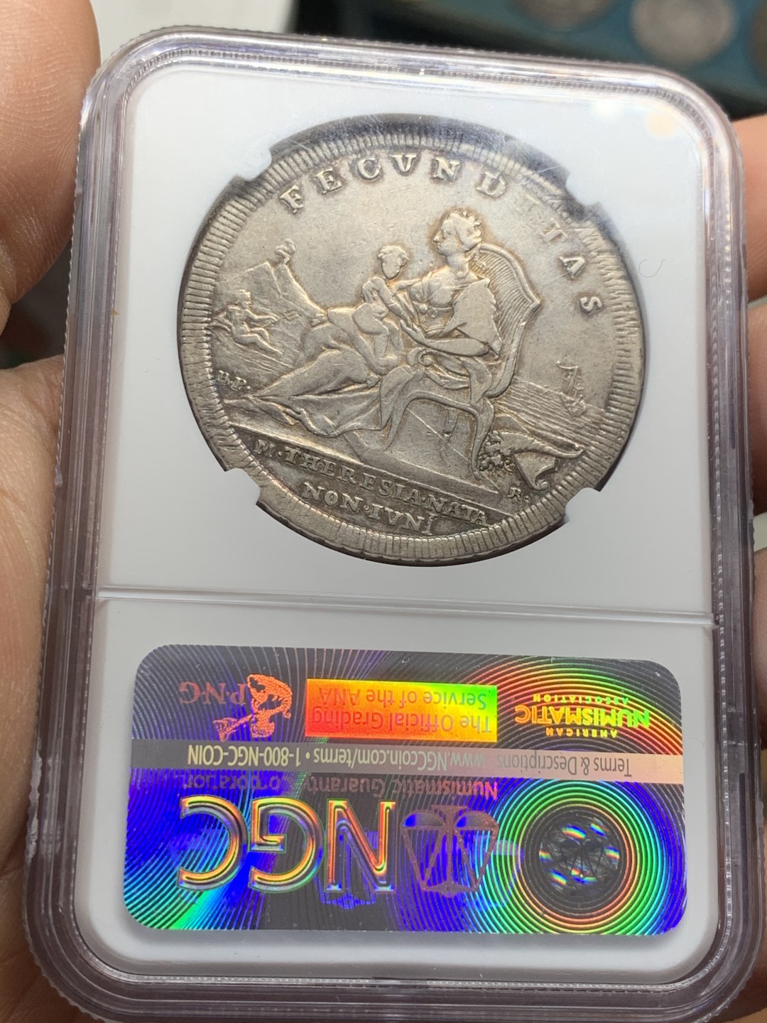 《竞宝斋》第44场-本周日，周一2场连拍（全场顺丰包邮） NGC-VF35 那不勒斯王国1772年“公主降生”120Grana 稀少题材品种 原味包浆