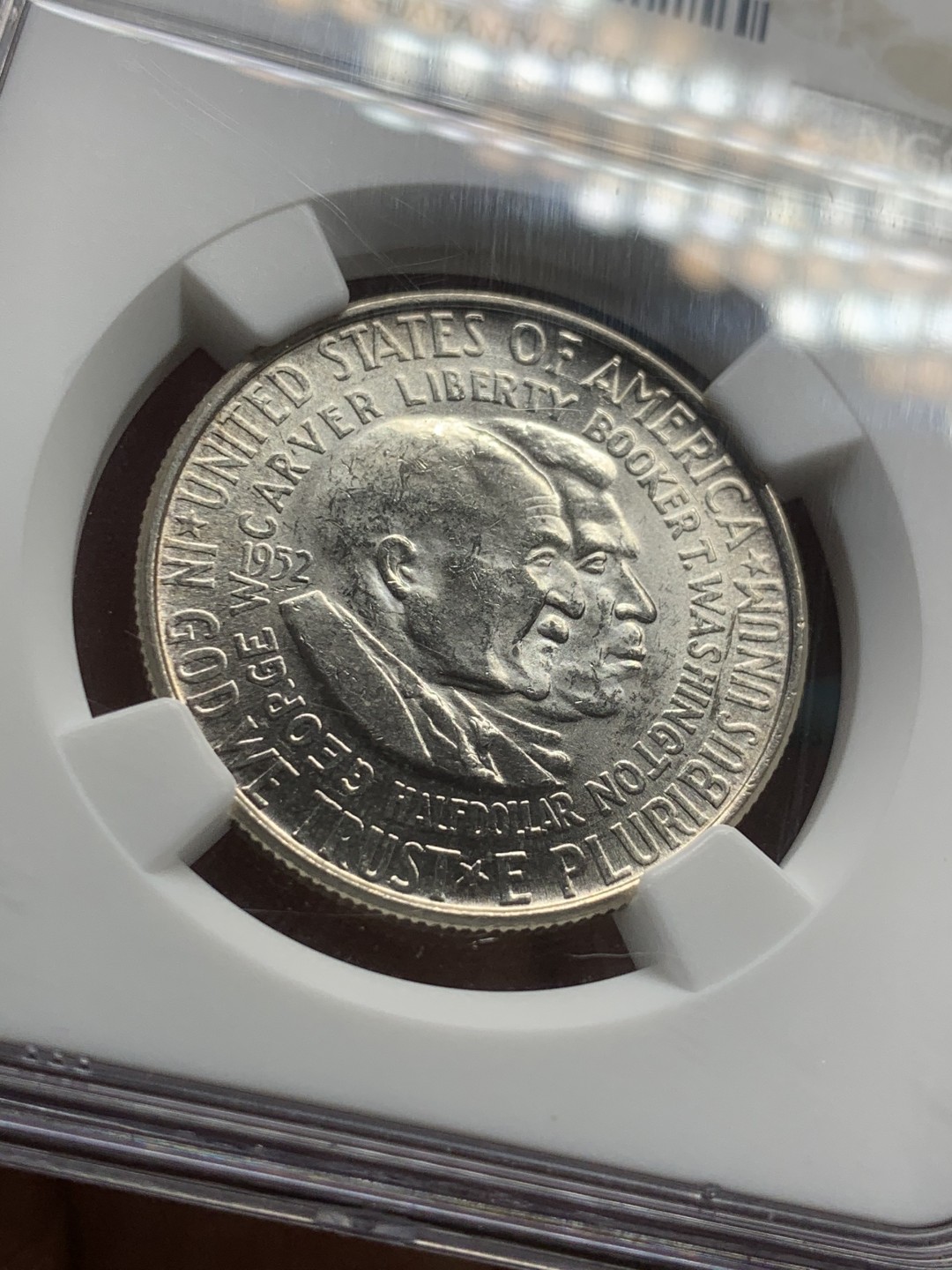 《竞宝斋》第44场-本周日，周一2场连拍（全场顺丰包邮） NGC MS63 美国 1952年 布克和乔治华盛顿 半圆银币 经典的美系半圆