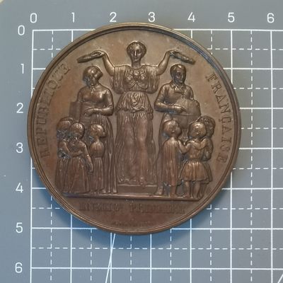 👸奇货可居🙆‍♀️第二场：法国章牌专场【女神的日常】 - 初等教育铜章