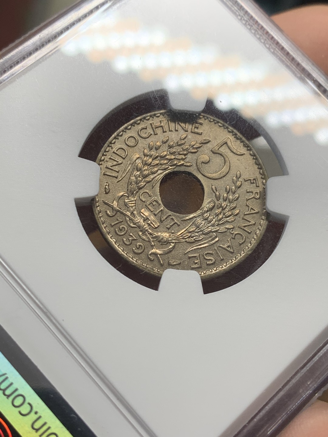 《竞宝斋》第44场-本周日，周一2场连拍（全场顺丰包邮） NGC-MS62 法属印支 1939年 5分 镍币