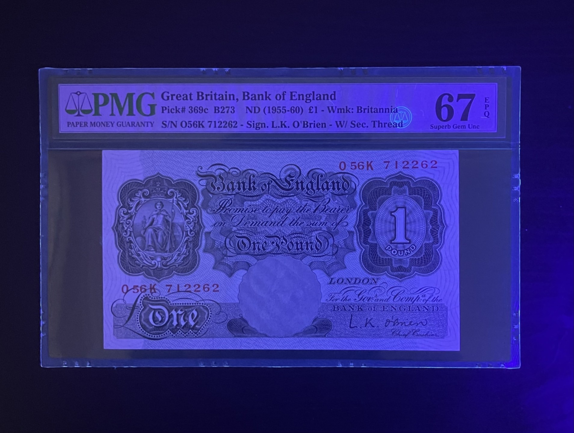 【丑猫0612】今晚7点整。【自动快拍】 英国“战后”1镑【冠军分】