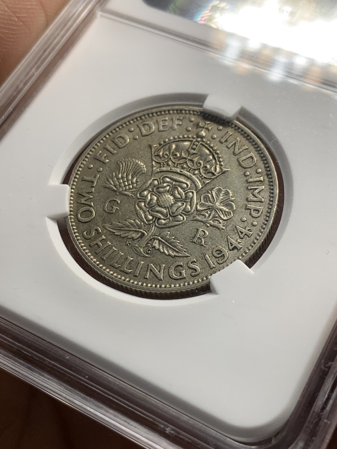 《竞宝斋》第44场-本周日，周一2场连拍（全场顺丰包邮） （银币一对）1944乔五福林银币+1954澳大利亚福林袋鼠银币一起