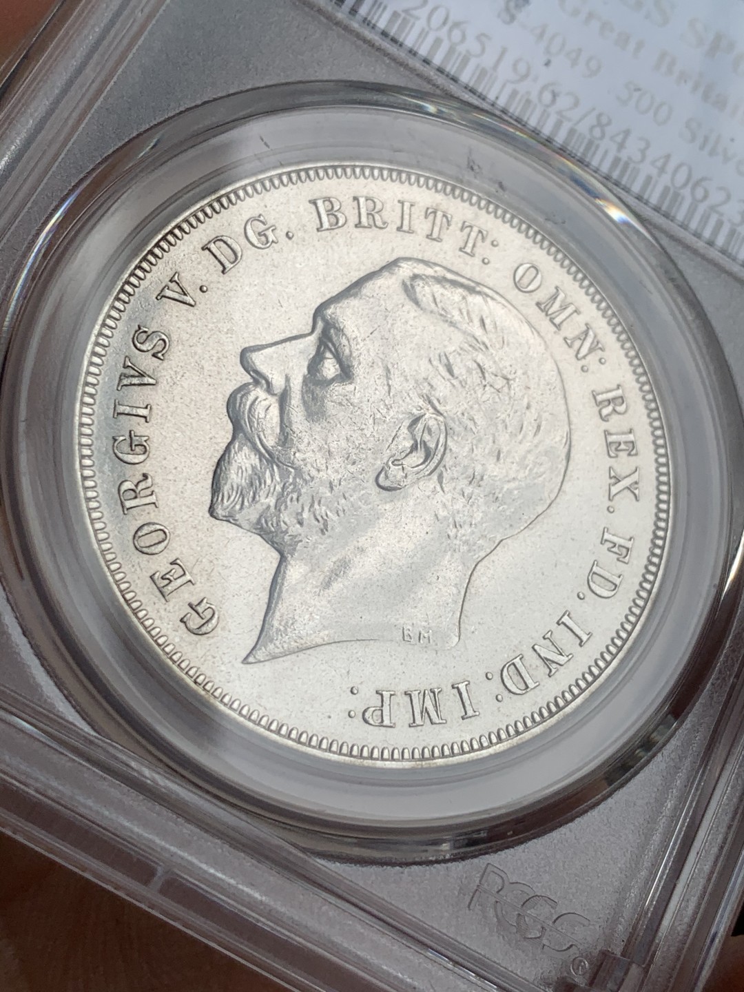 《竞宝斋》第44场-本周日，周一2场连拍（全场顺丰包邮） PCGS-SP62 1935年乔五英国马剑克朗银币