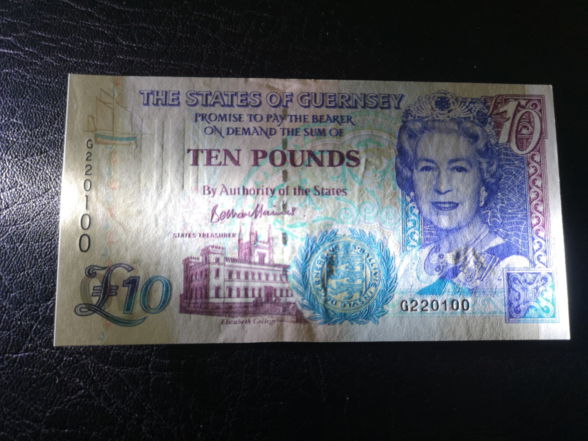 《外钞收藏家》第一百七十三期拍卖 格恩西10镑 全新UNC 无47靓号