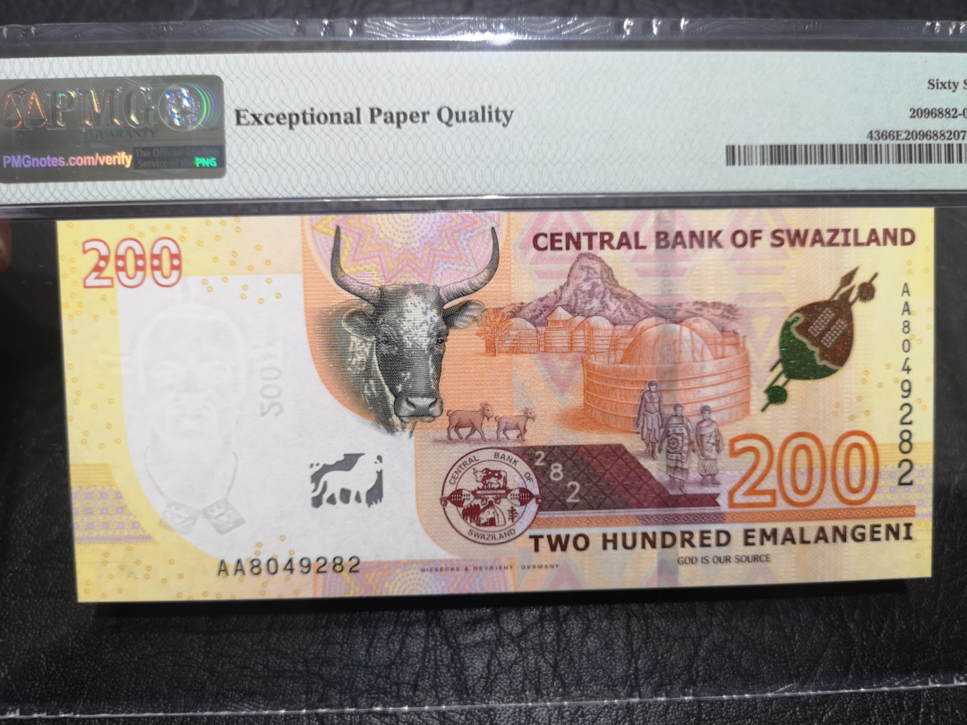 《外钞收藏家》第一百七十三期拍卖 2017年斯威士兰200 PMG66 AA冠