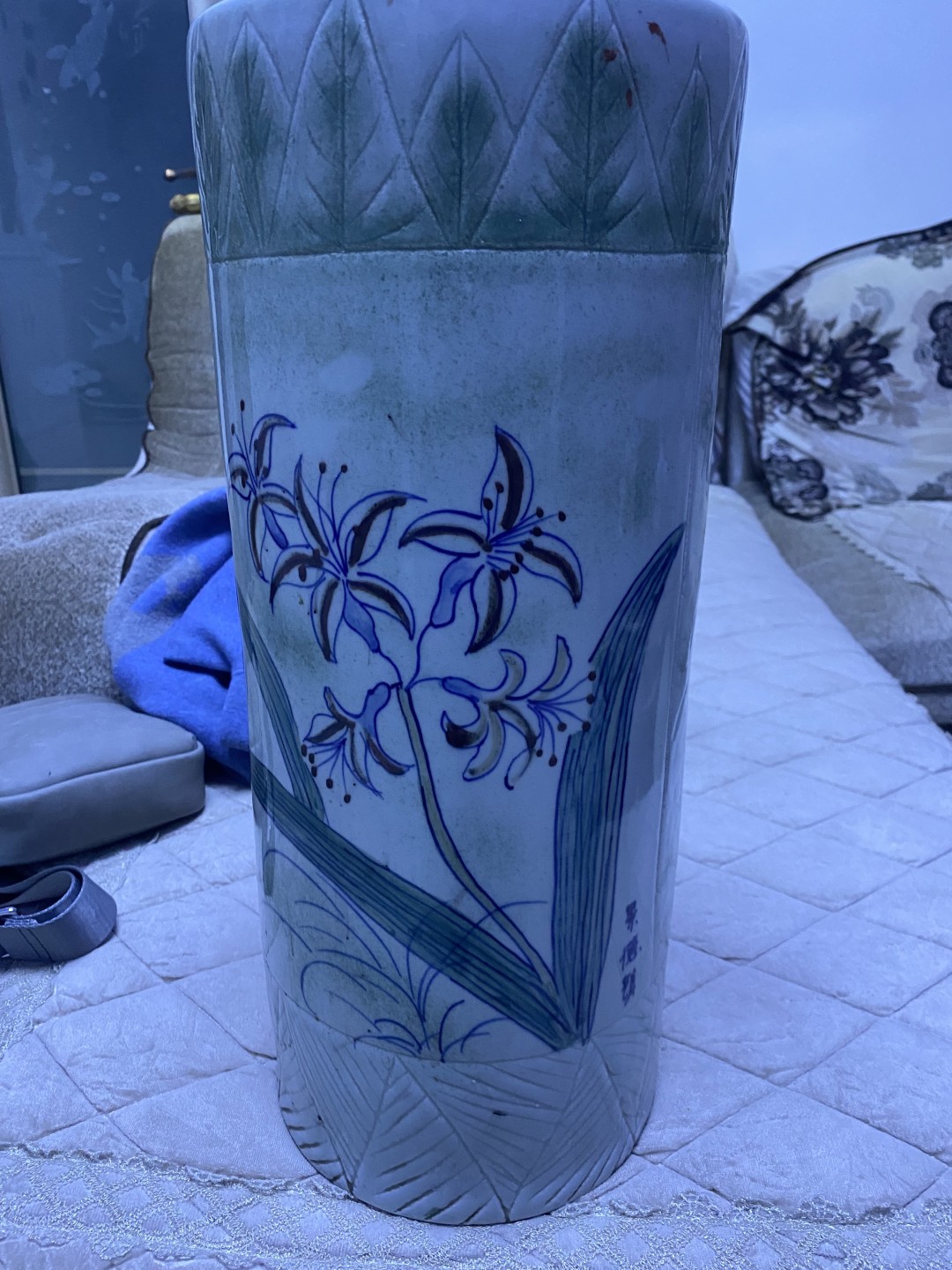 景德者花瓶彩绘
