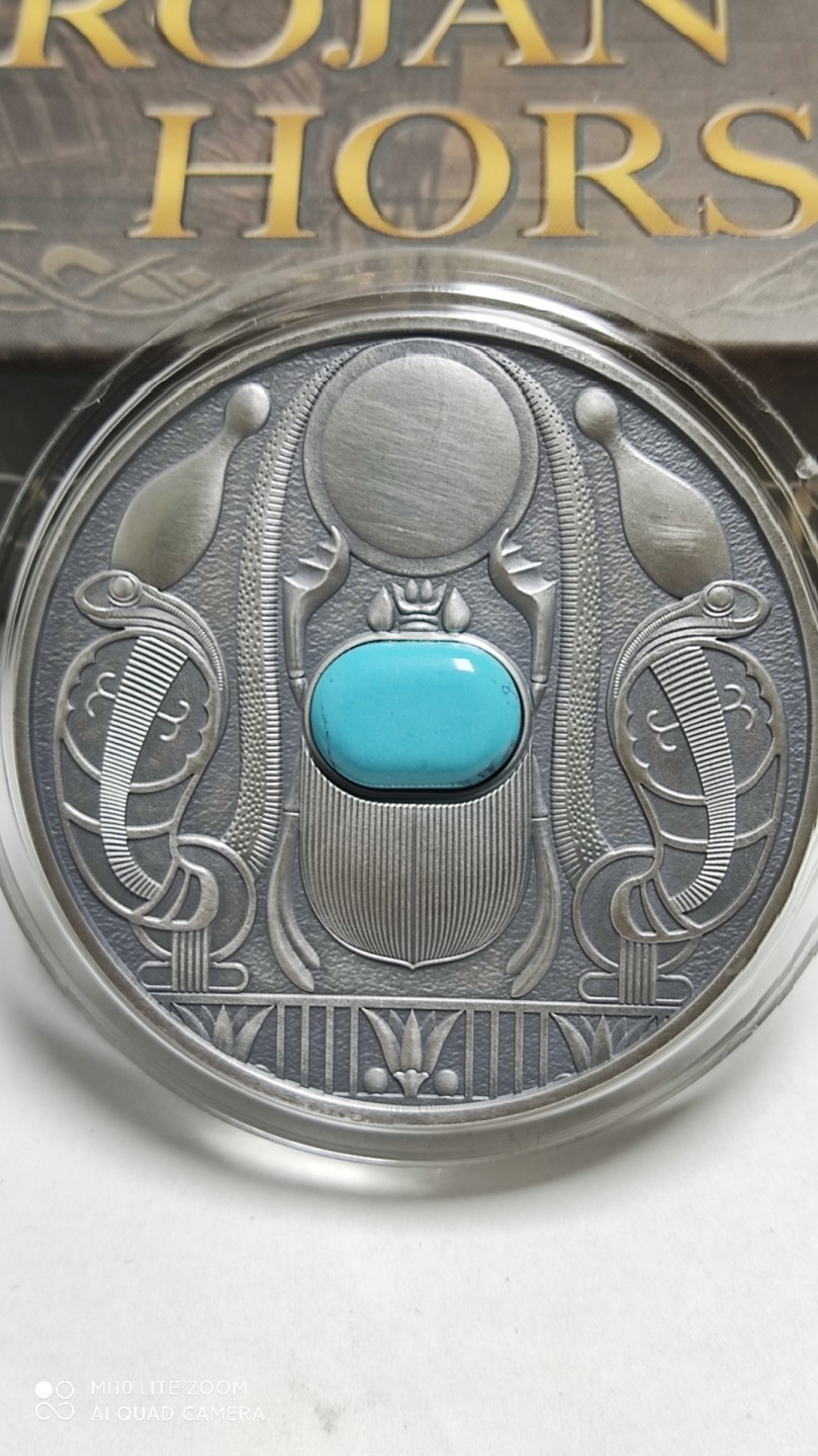 【海寧潮客户代拍】纽埃2021, 圣甲虫护身符, 50克加大(直径达50mm)镶嵌天然水草纹绿松石,高浮雕仿古银币, 盒证齐全