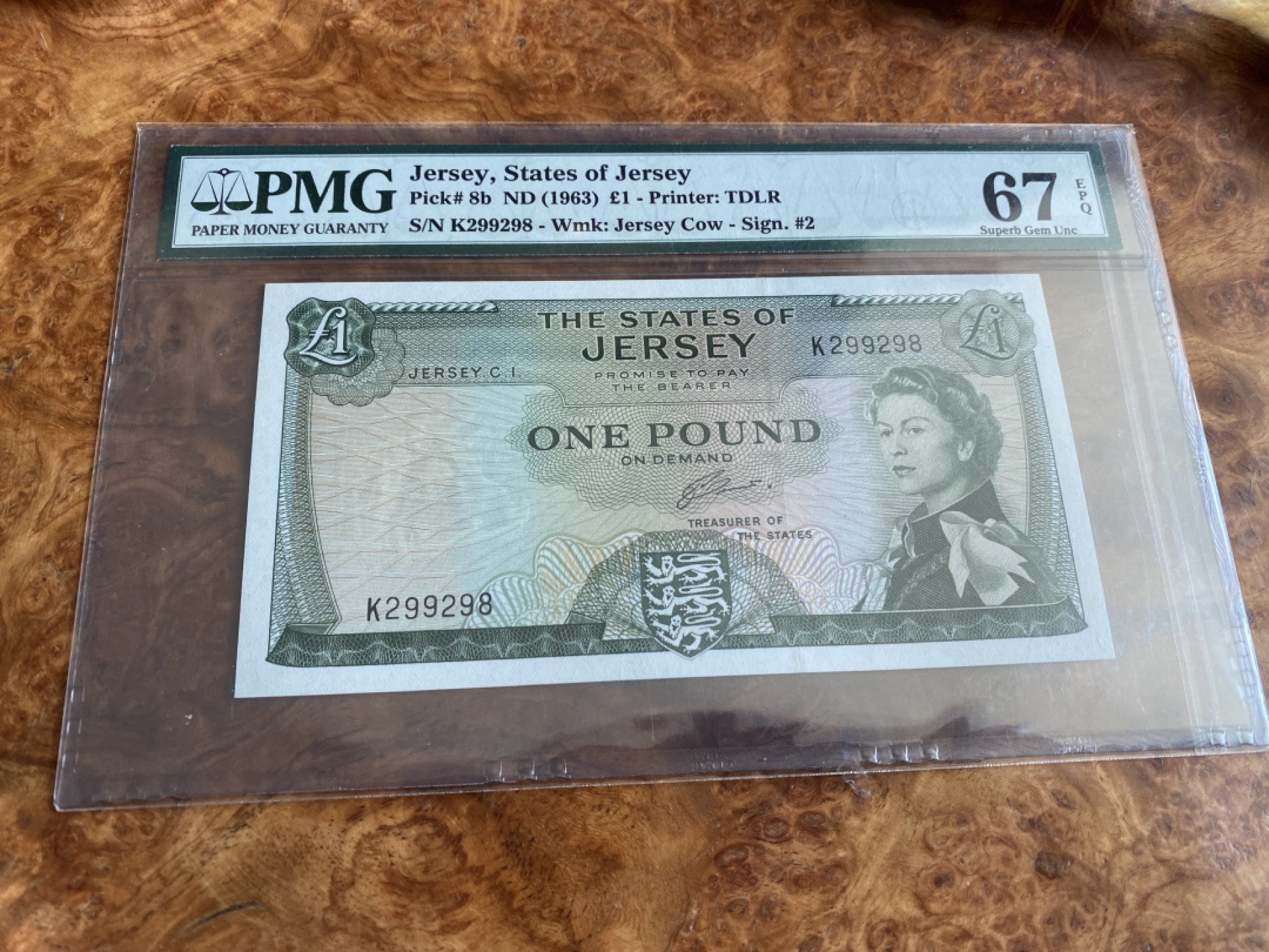 Chase Auction 第6期- - 中外纸币、硬币、民国钞联拍！ 1963年泽西岛1镑，PMG67分，戎装女王！