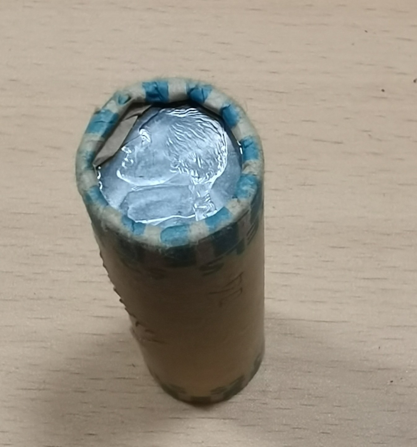 北京马甸外币专卖微拍第七十三期，非贵金属外国纪念币，流通币专场，陆续上新欢迎光临 原卷全新美国5美分流通纪念币40枚，这个品种原卷的不多见了哦