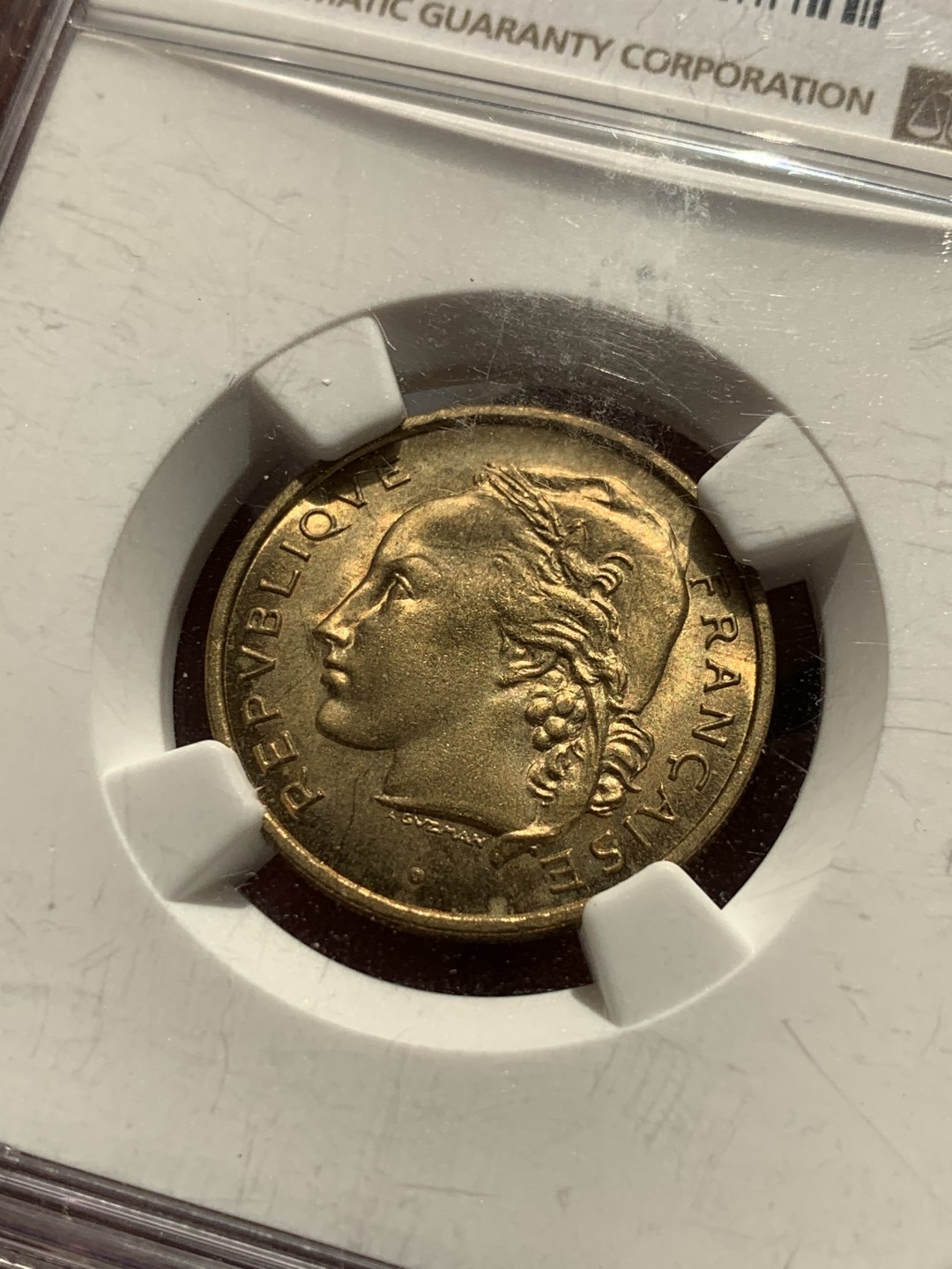 《竞宝斋》第46场-本周日，周一2场连拍（全场顺丰包邮） NGC MS65 法国 1950年 20法郎女神铜样币 MAZ-2762（NGC唯一冠军分）
