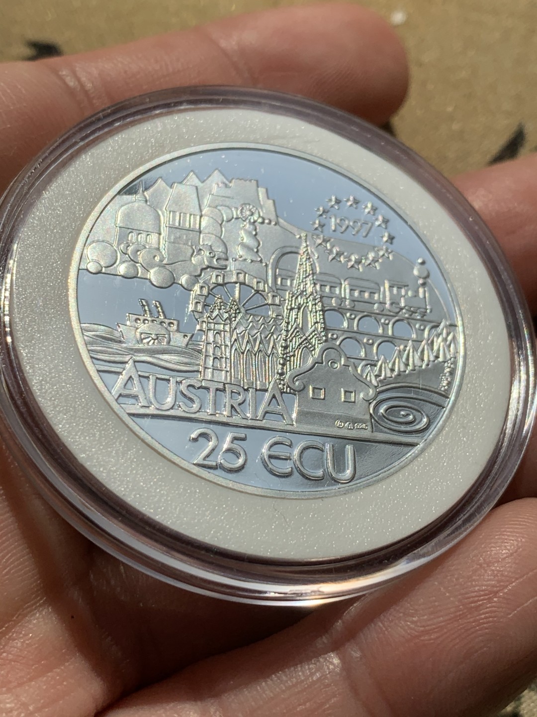 《竞宝斋》第46场-本周日，周一2场连拍（全场顺丰包邮） 1997年 奥地利25埃居 纪念音乐家舒伯特大银币