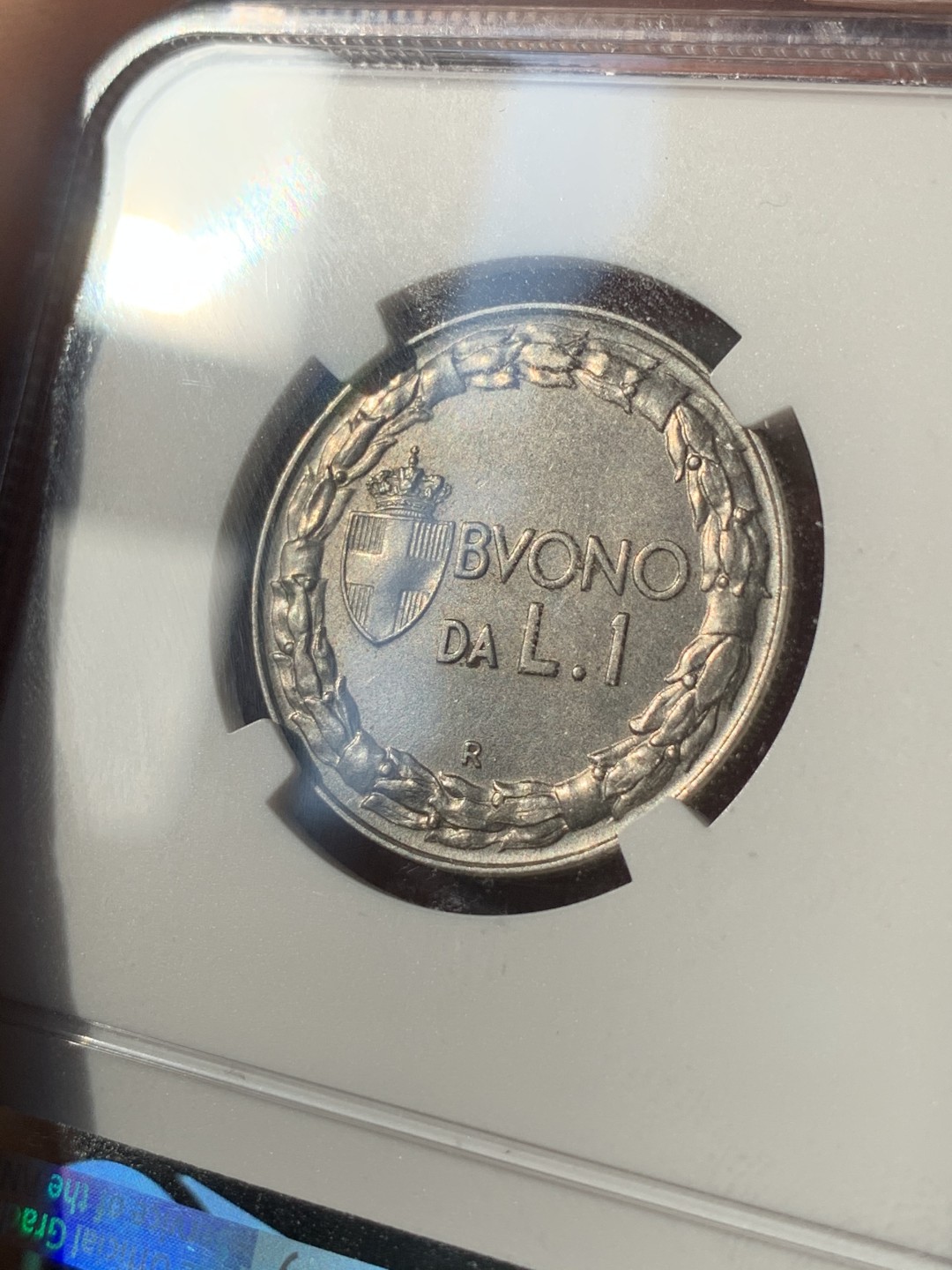 《竞宝斋》第46场-本周日，周一2场连拍（全场顺丰包邮） NGC AU58 意大利1922年谷物和平女神1里拉盾牌镍币