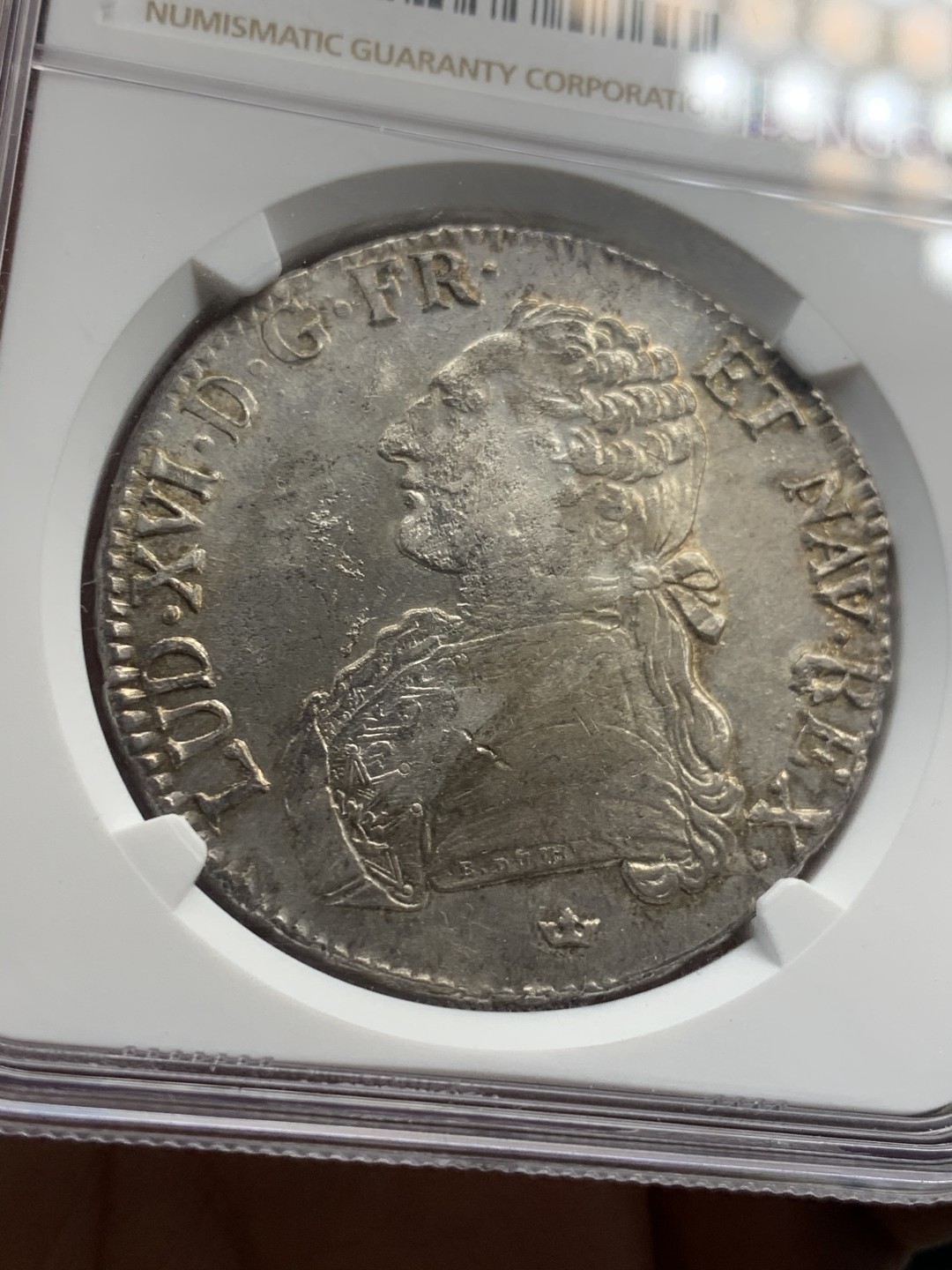 《竞宝斋》第46场-本周日，周一2场连拍（全场顺丰包邮） NGC UNCD 1789年路易十六埃居 少见UNC，深打无减重，状态不错