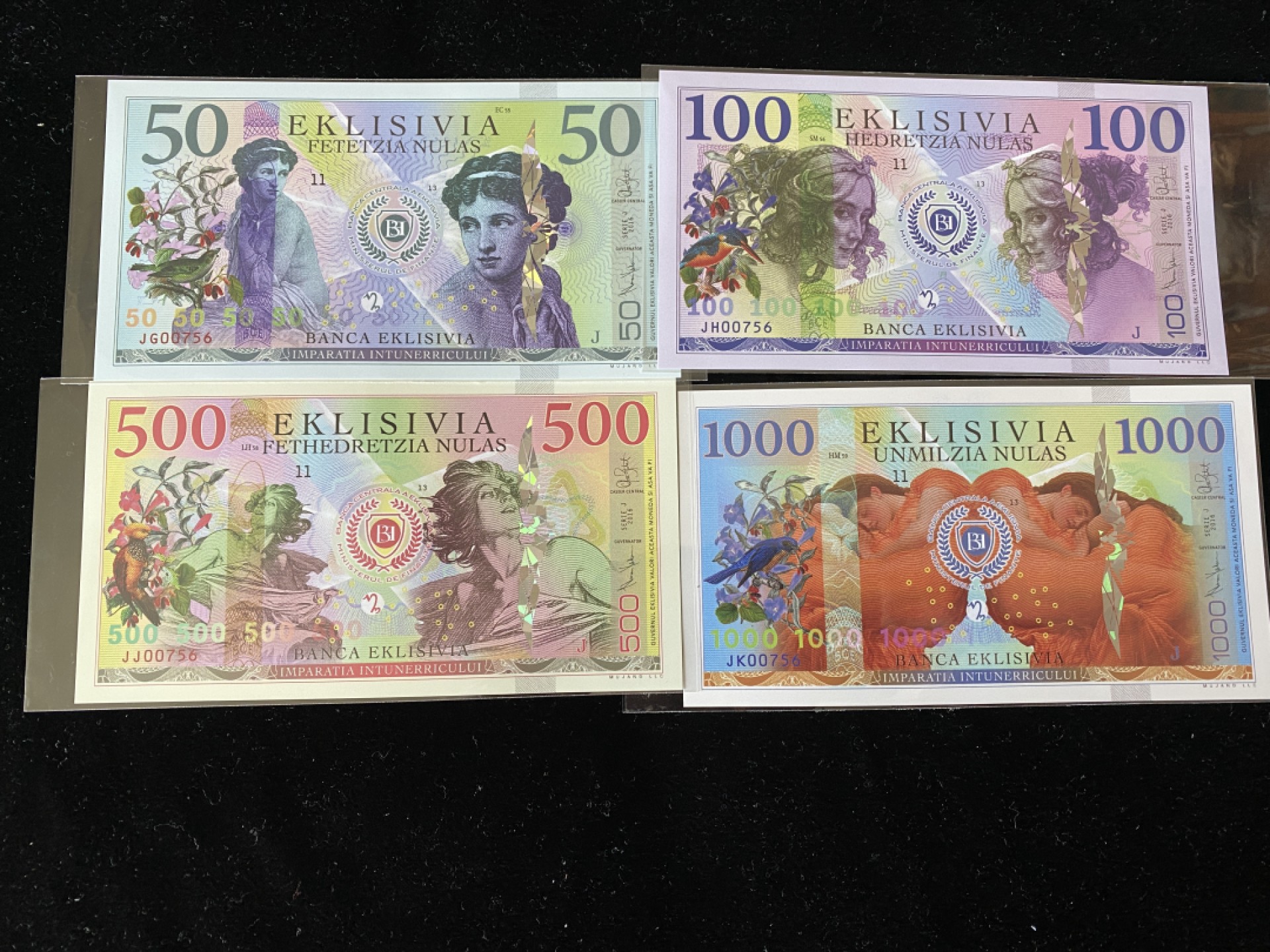 Chase Auction 第6期- - 中外纸币、硬币、民国钞联拍！ 克里斯瓦塑料钞四张，希腊神话，吸血鬼系列！UNC！