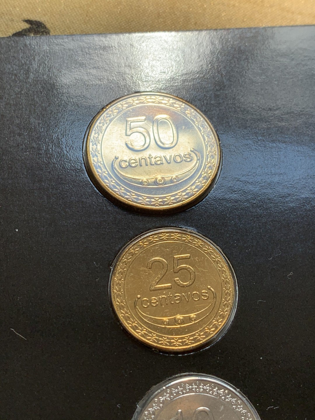 《竞宝斋》第46场-本周日，周一2场连拍（全场顺丰包邮） 东帝汶2004年清年份官方原装5枚套币BU 1分-50分 克劳斯编号MS2 制造量25000套！