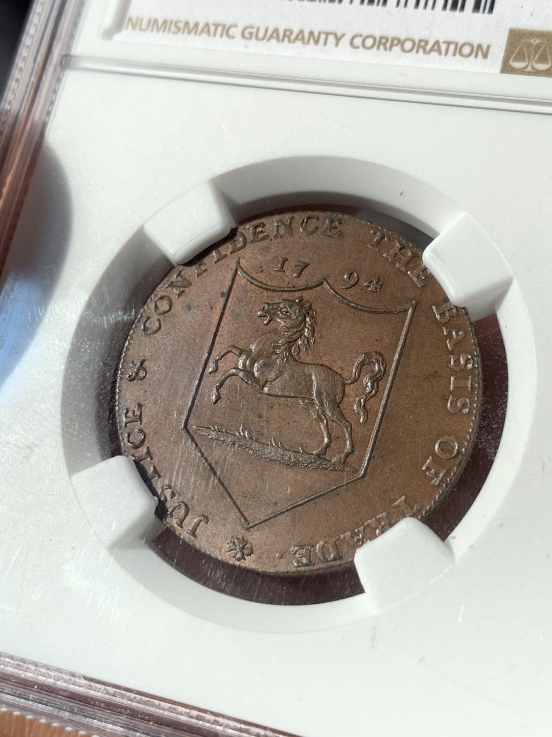 《竞宝斋》第46场-本周日，周一2场连拍（全场顺丰包邮） NGC MS63BN 1794年英国肯特·霍克赫斯特半便士TOKEN 奔马少见品种 NGC季军分