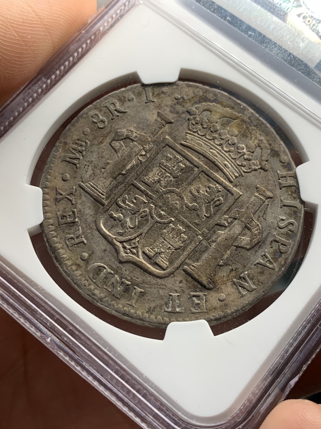 《竞宝斋》第46场-本周日，周一2场连拍（全场顺丰包邮） NGC 评级 原味 秘鲁 1796年 卡四 8R双柱 大银币 双面深打 状态不错