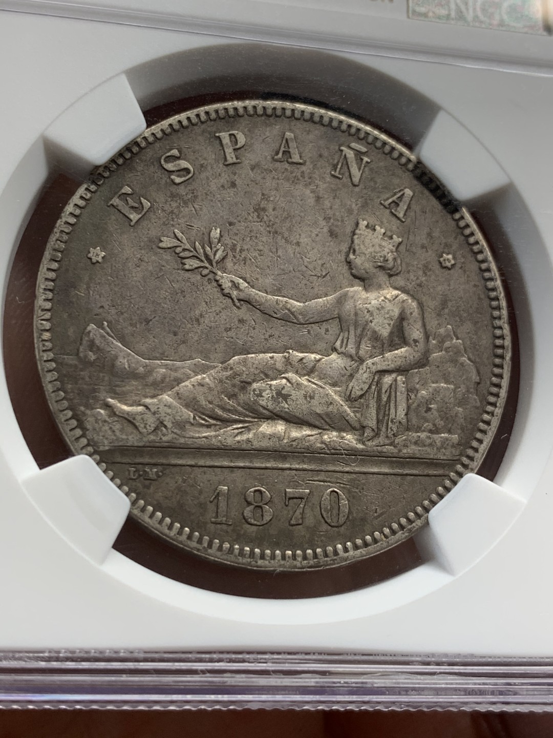 《竞宝斋》第46场-本周日，周一2场连拍（全场顺丰包邮） NGC-XF45 西班牙 拿花5比塞塔 1870（70）SNM 原味酱彩厚重老包浆 细节一流 黑45国币最爱