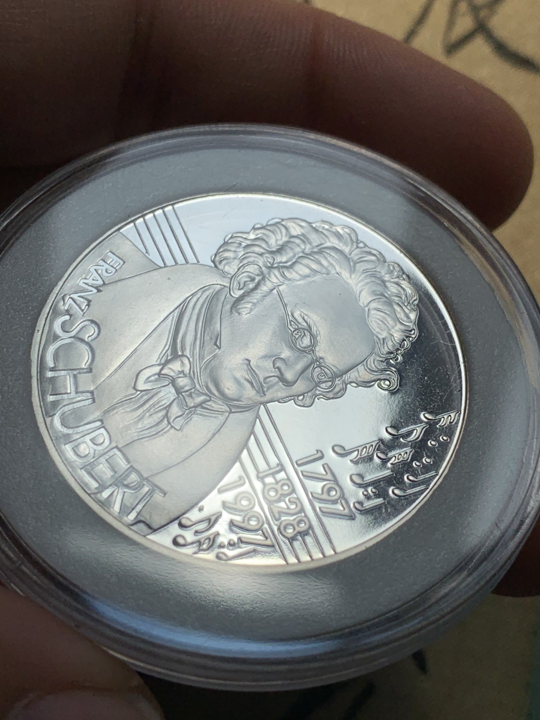 《竞宝斋》第46场-本周日，周一2场连拍（全场顺丰包邮） 1997年 奥地利25埃居 纪念音乐家舒伯特大银币