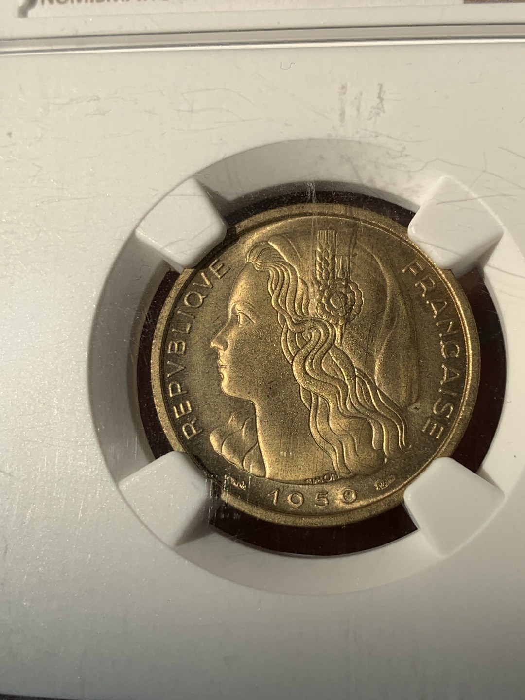 《竞宝斋》第46场-本周日，周一2场连拍（全场顺丰包邮） NGC MS66 法国 1950年 20法郎女神铜样币 MAZ-2764（NGC唯一冠军分）