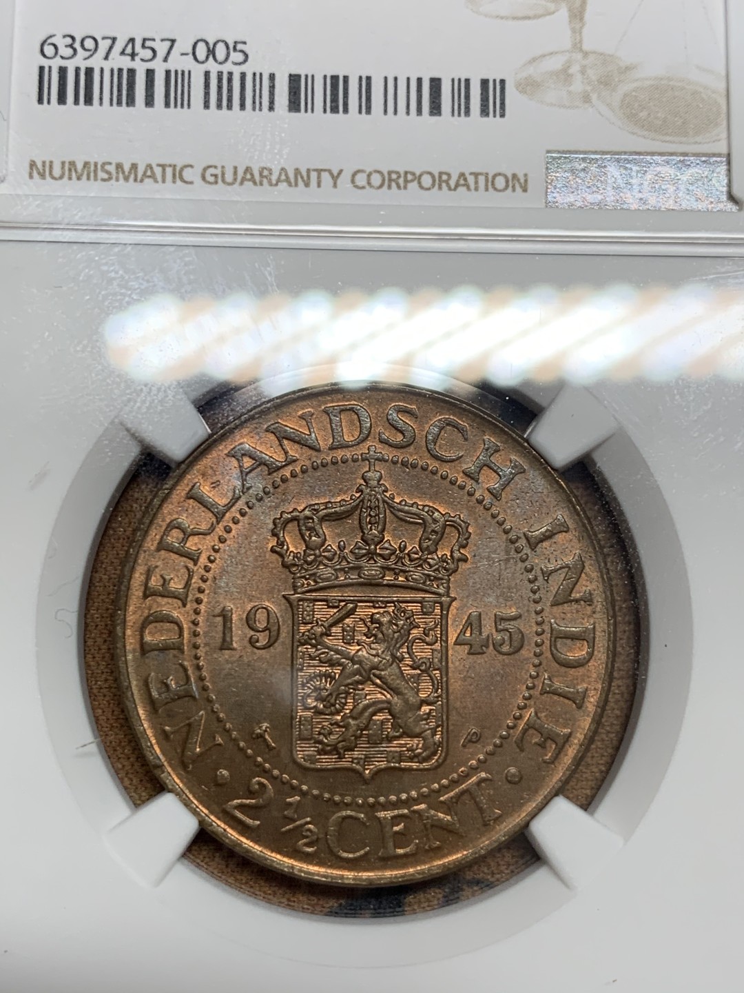 《竞宝斋》第46场-本周日，周一2场连拍（全场顺丰包邮） NGC MS64RB 荷属东印度1945年2.5分大铜币超大个铜币最大面值