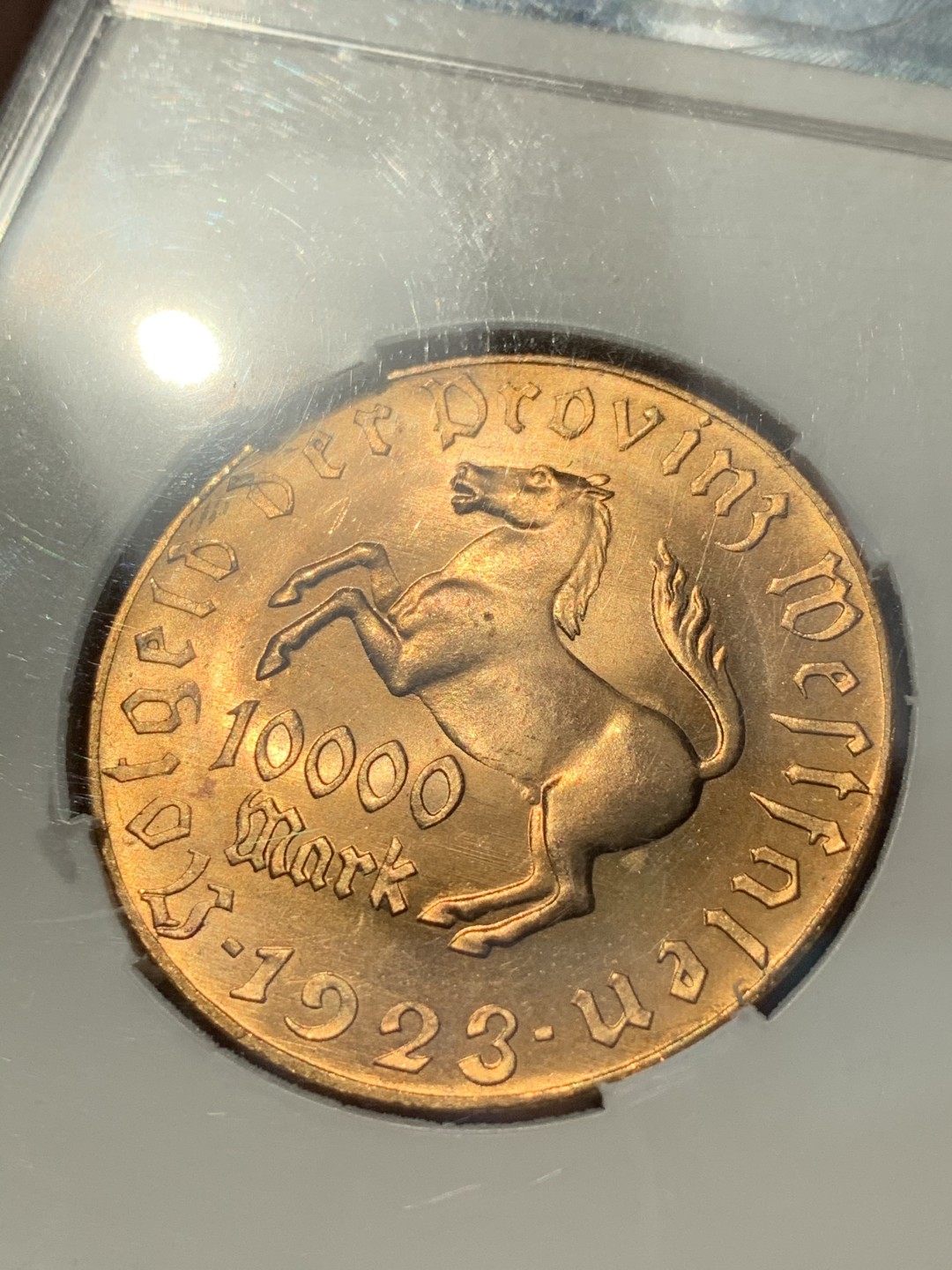 《竞宝斋》第46场-本周日，周一2场连拍（全场顺丰包邮） CSIS-GREAT MS66 德国 1923年 威斯特法伦紧急状态10000马克镀金铜币 信泰评级成立初始裸币送评的一枚，信泰初期严评