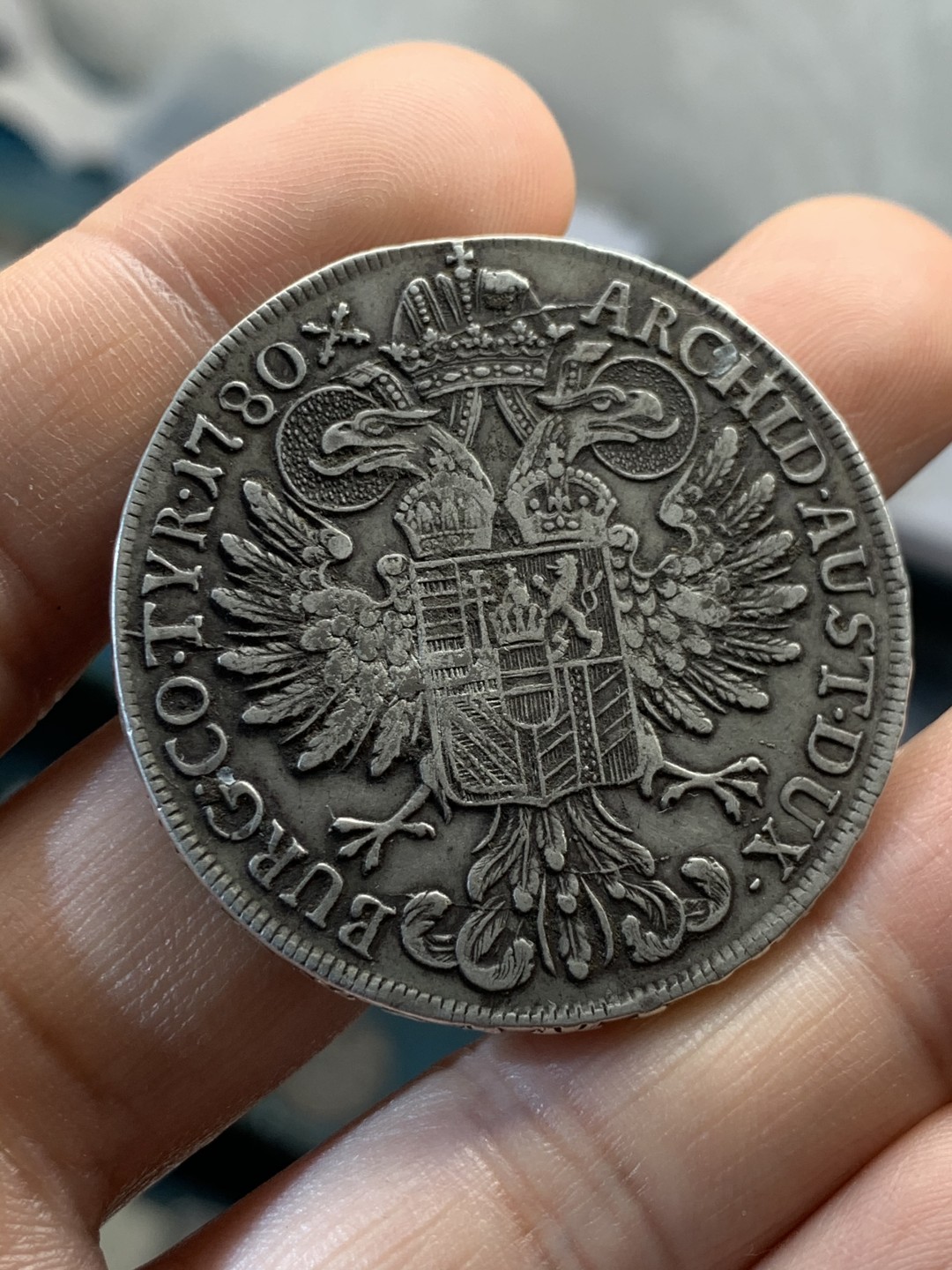 《竞宝斋》第46场-本周日，周一2场连拍（全场顺丰包邮） 奥地利 1780年 大奶妈 年轻头像版 泰勒银币 原味 好细节