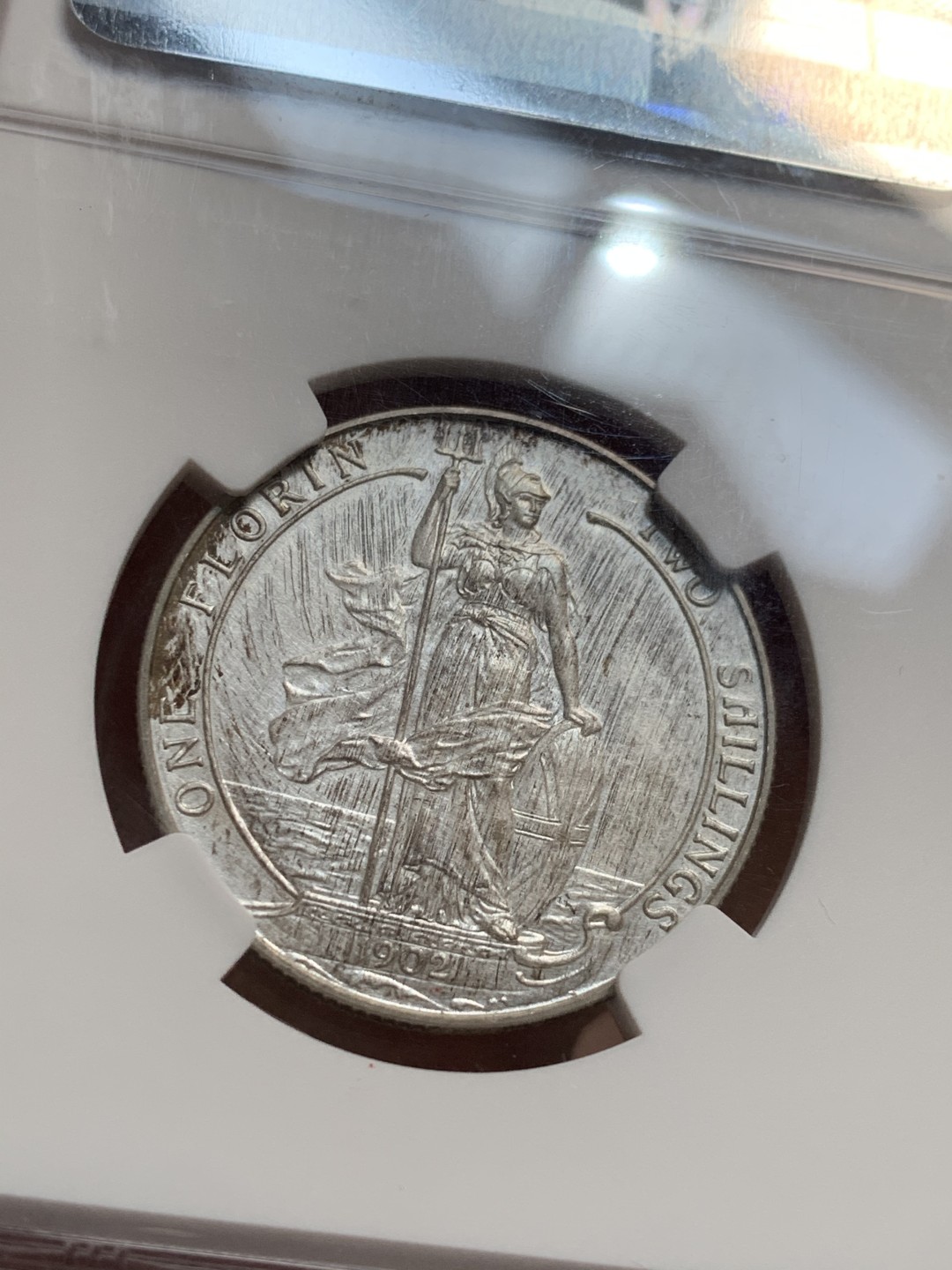 《竞宝斋》第46场-本周日，周一2场连拍（全场顺丰包邮） NGC PF63 MATTTE 英国1902年 爱七精制 海神弗洛林 银币 sir rodney sweetnam coll加收藏标签