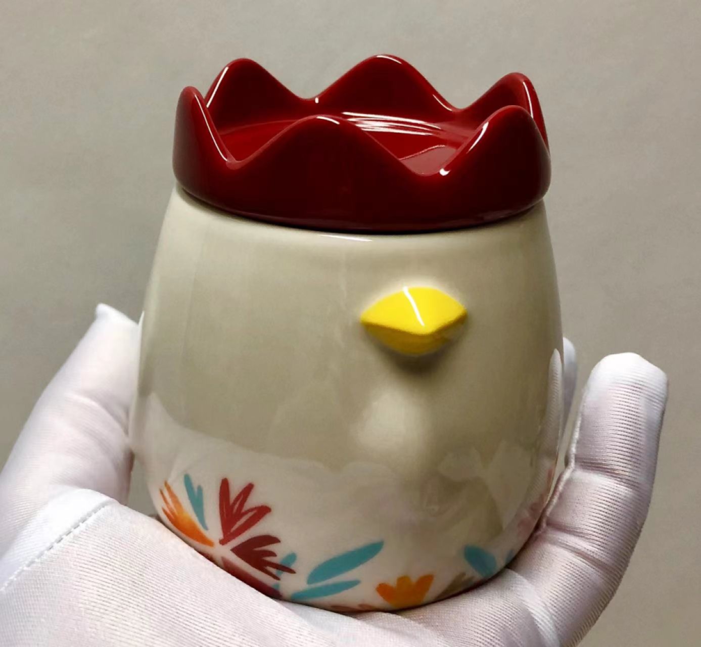 零元拍：星巴克原品全新小鸡造型水杯。可爱的小鸡造型，萌萌的样子。让你爱不释手