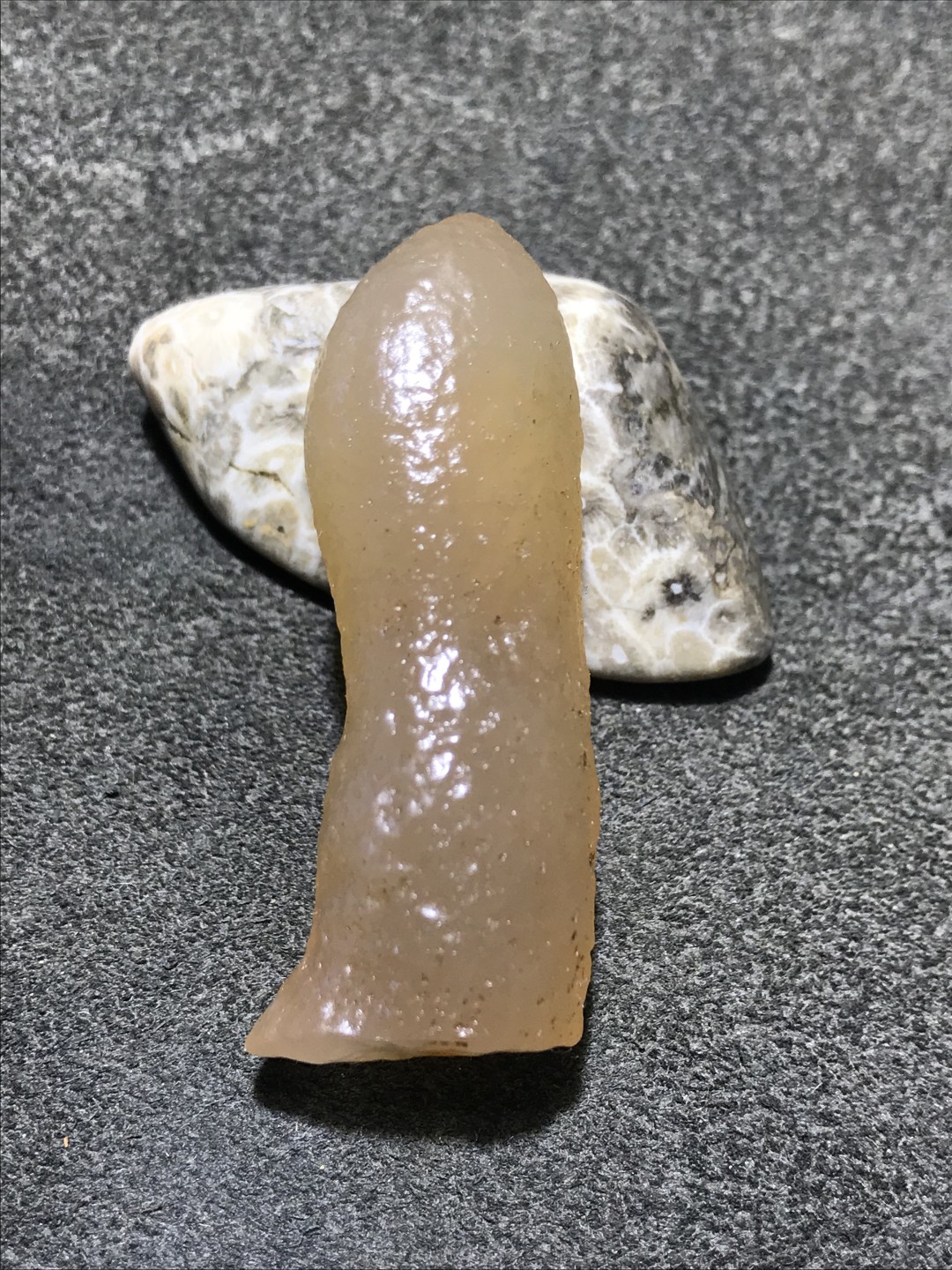 放福利！精美天然戈壁糖心玛瑙象形生命之源原石一颗